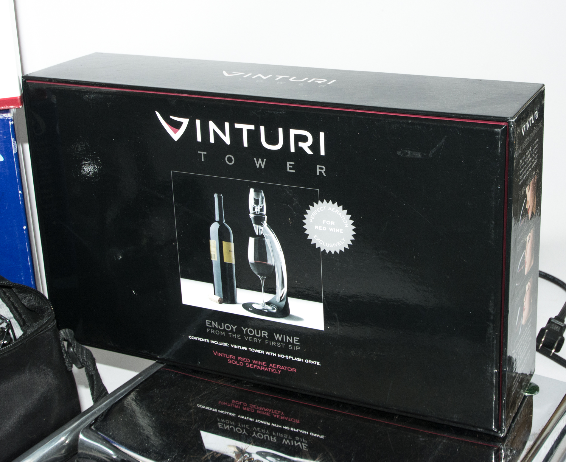 Small Kitchen Appliances featuring KitchenAid