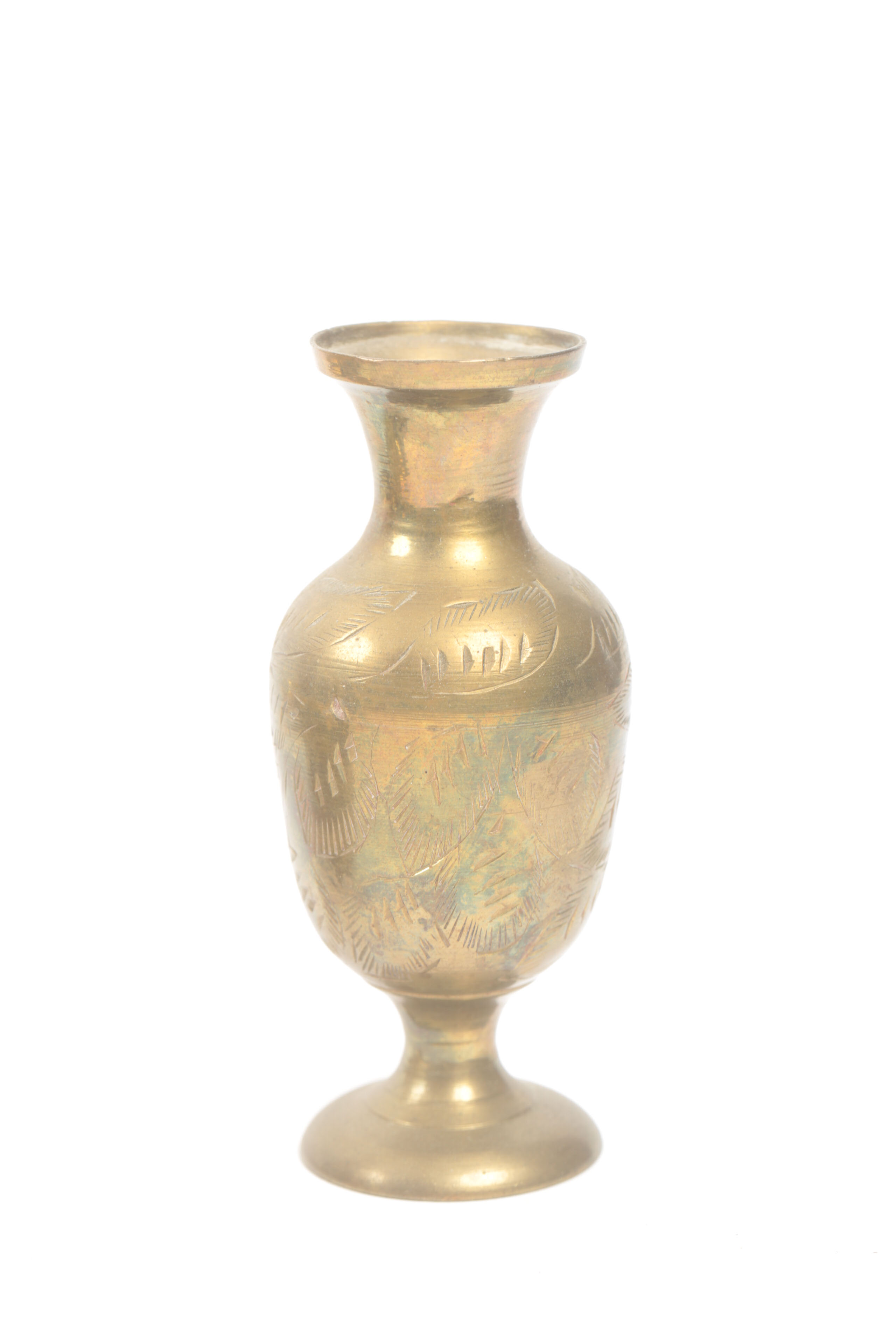 Brass Décor Featuring Indian Sarna Brass