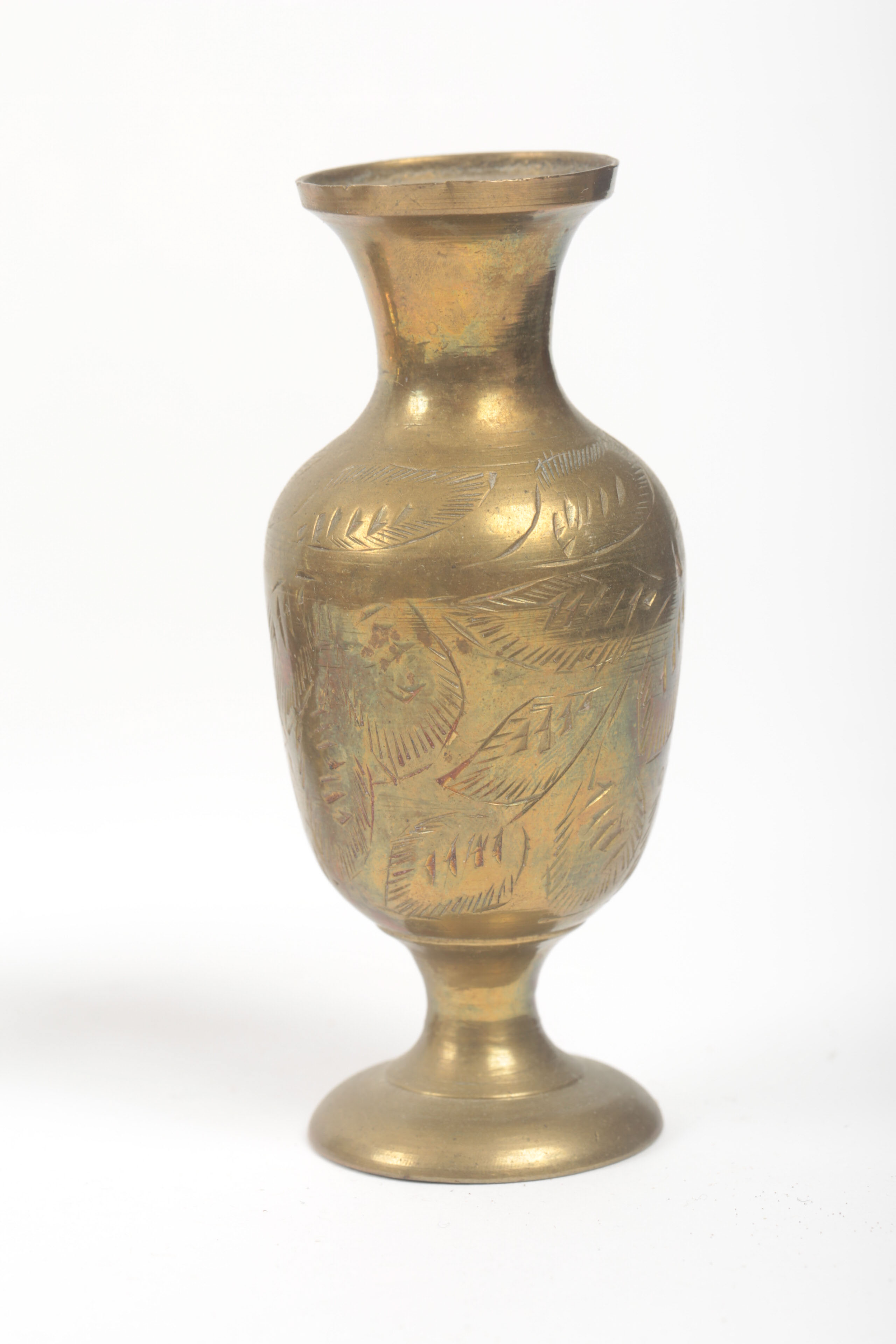 Brass Décor Featuring Indian Sarna Brass