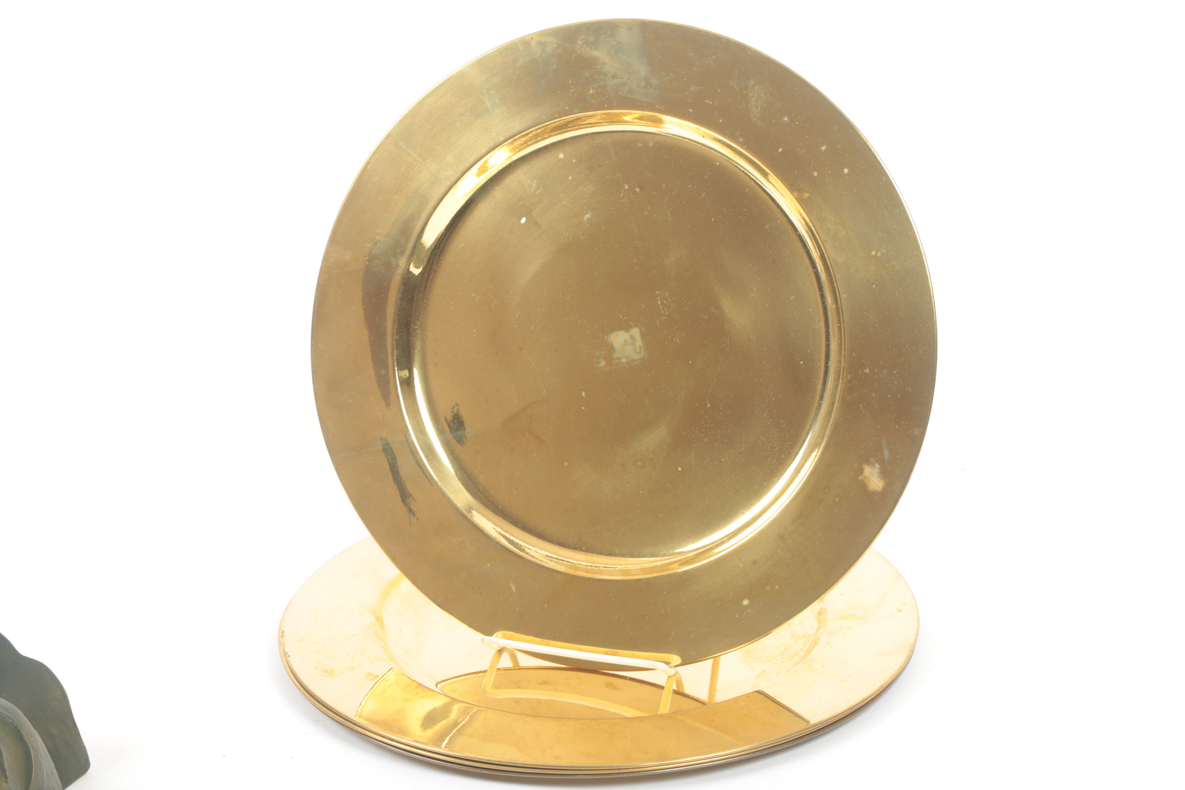 Brass Décor Featuring Indian Sarna Brass