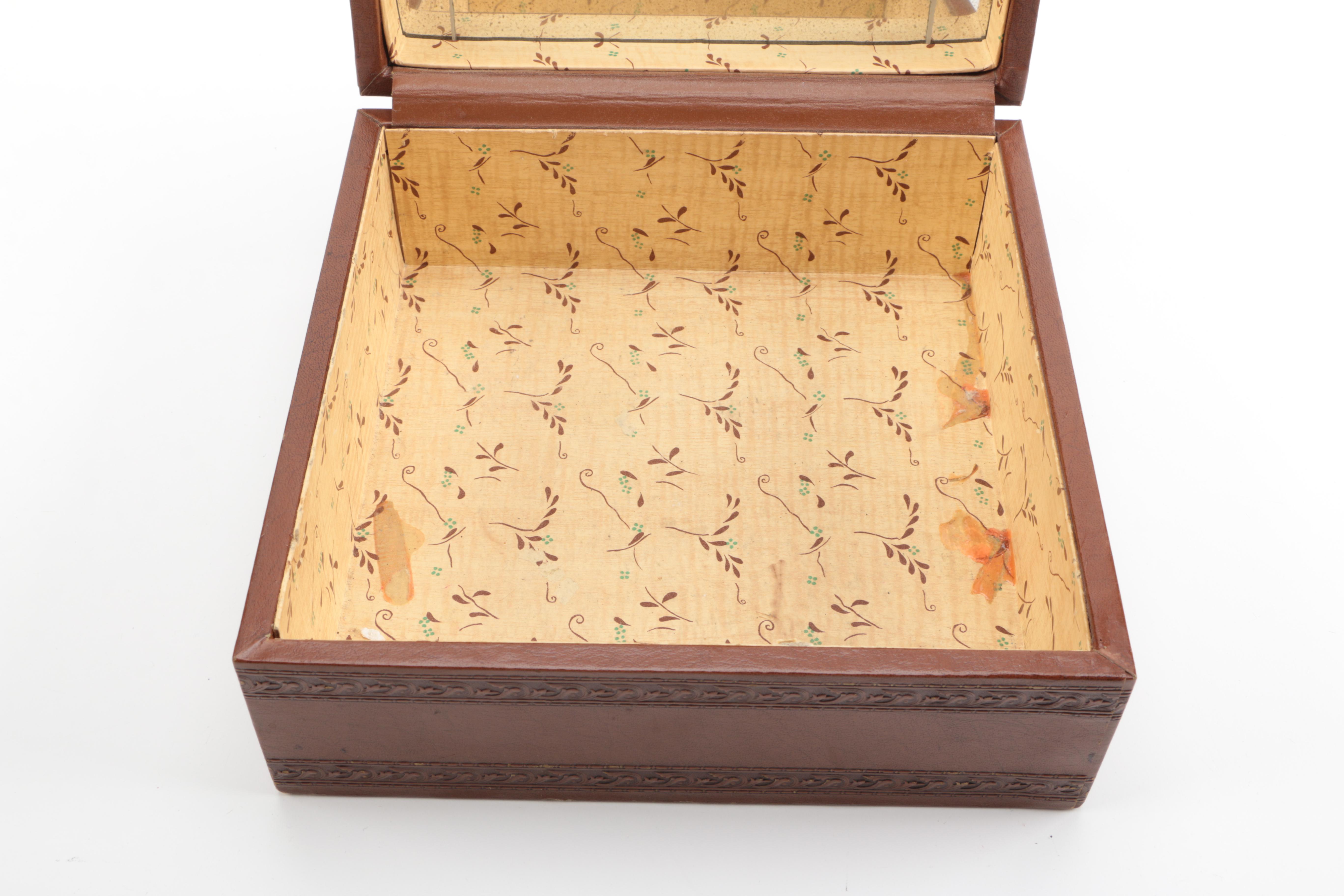 Vintage Jewelry Box With Bakelite Handle