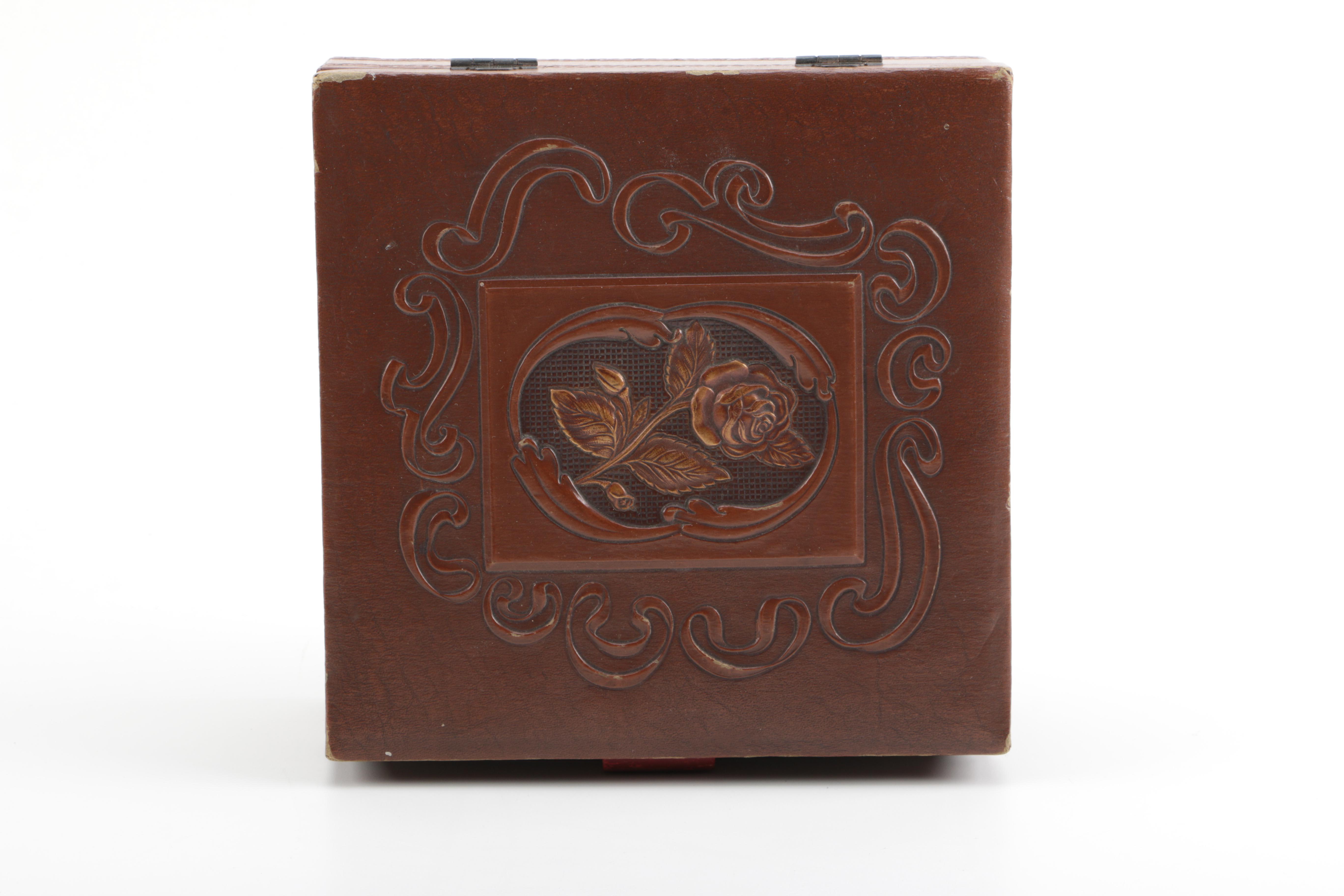 Vintage Jewelry Box With Bakelite Handle