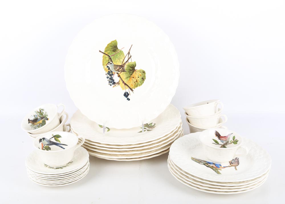 Vintage Alfred Meakin "Birds of America" China