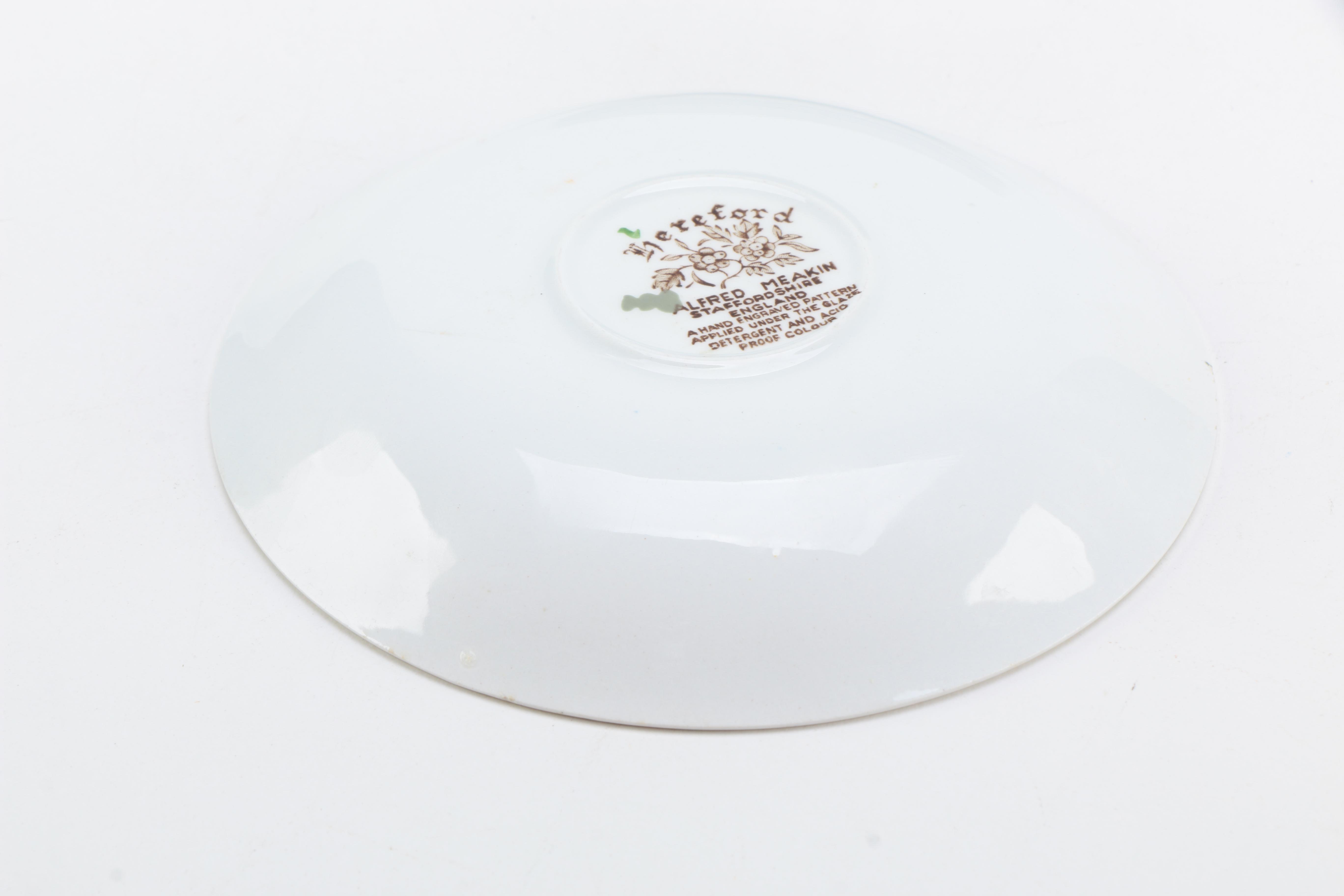 Alfred Meakin "Hereford" Tea Cups and Sauce