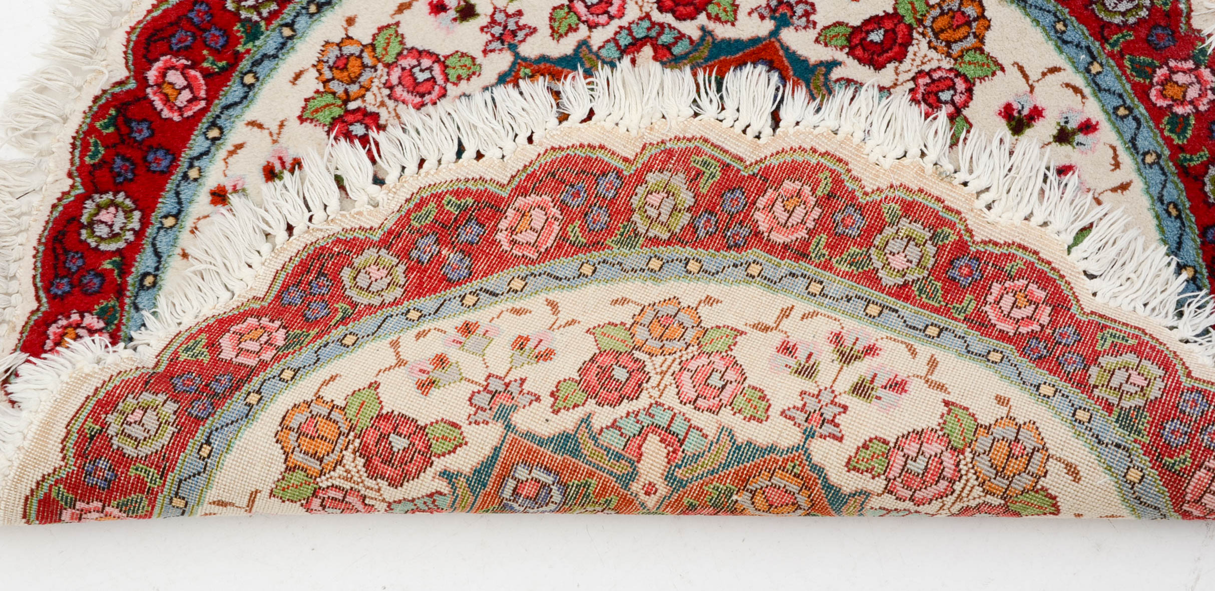 Hand-Knotted Indo-Tabriz Wool Round Accent Rug