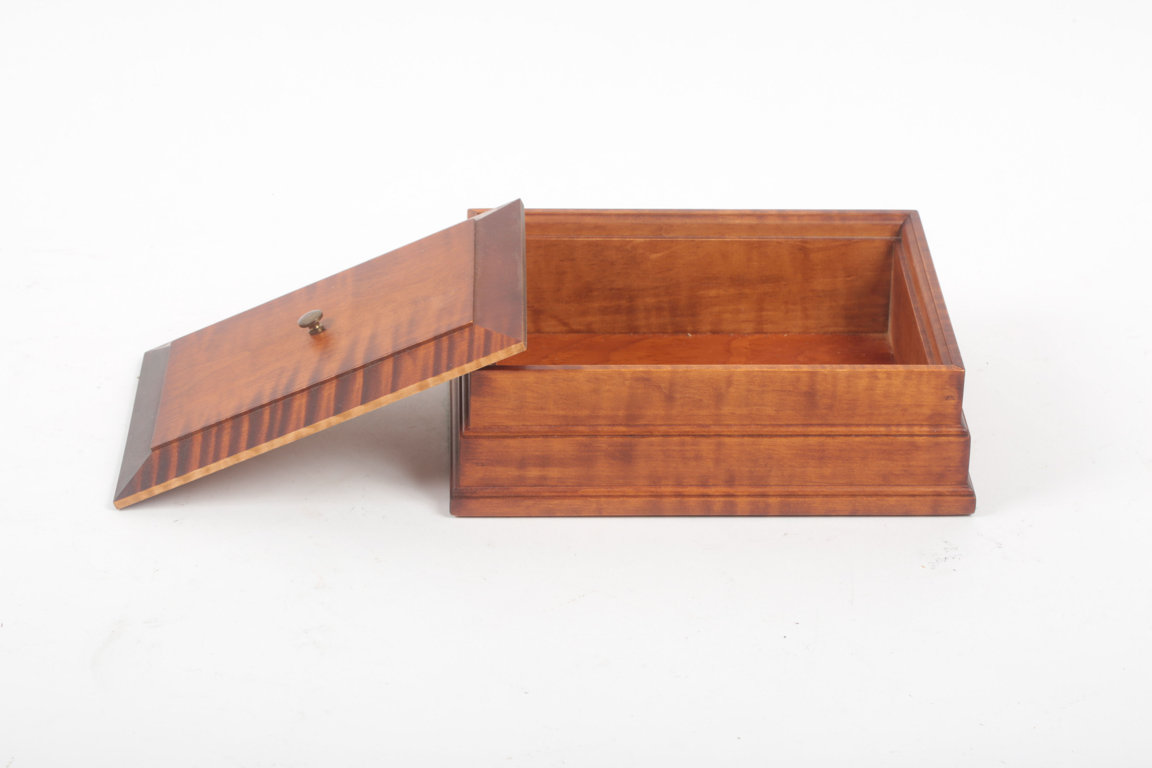 Decorative Wooden Containers and Décor