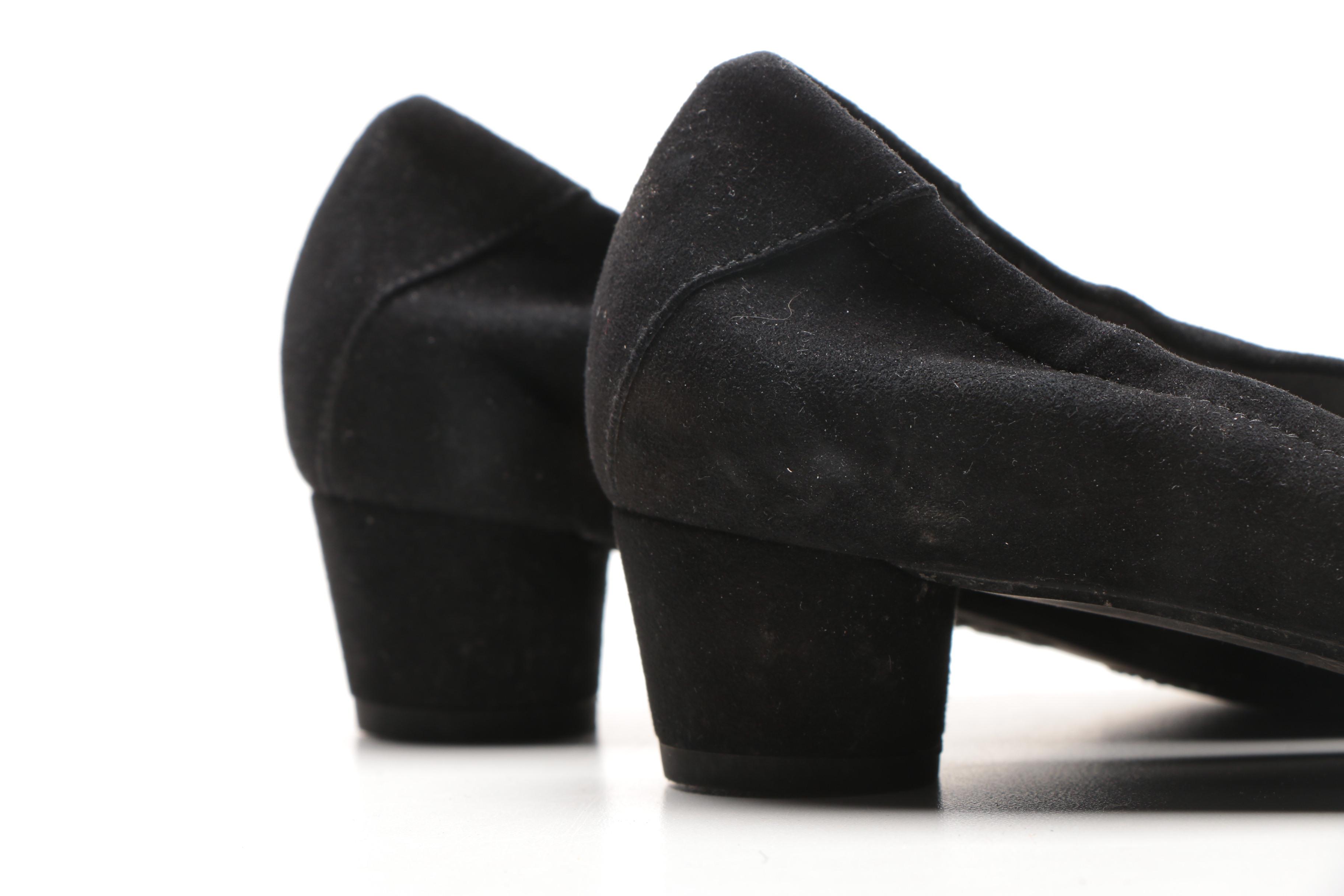 Stuart Weitzman Women's Studded Loafers and Low Pumps