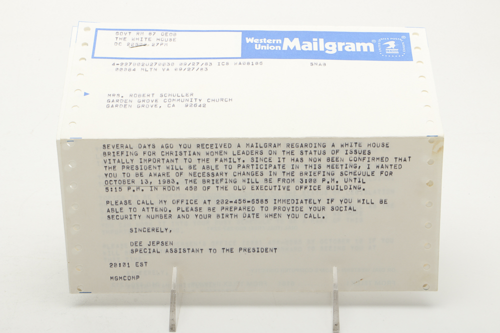 Signed Photo with President Reagan, E.  Doyle and Dr. Schuller