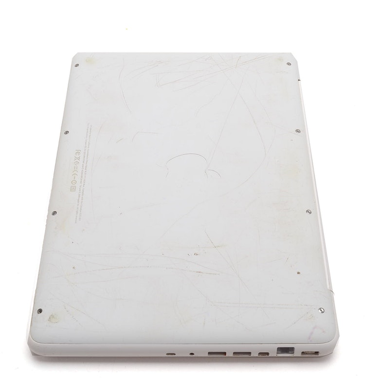 13" MacBook Laptop Computer