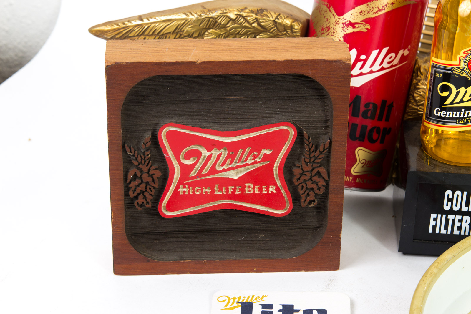 Vintage Miller Light Up Beer Signs and Related Decor