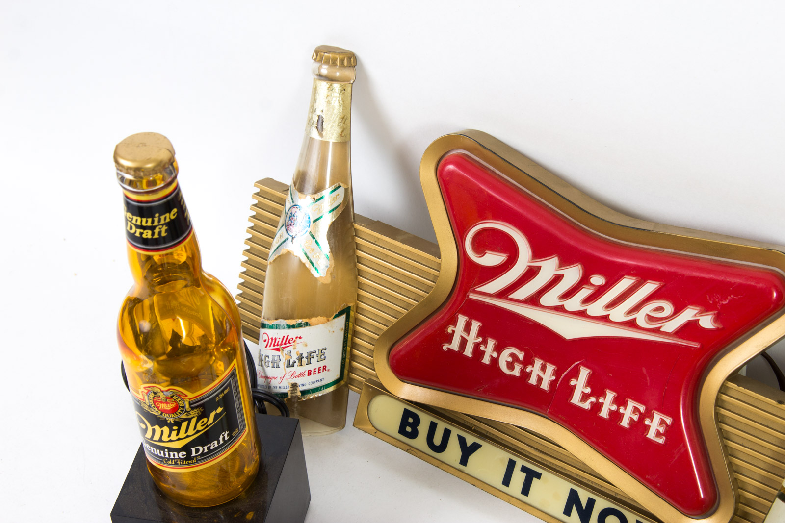 Vintage Miller Light Up Beer Signs and Related Decor