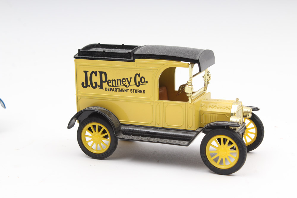 ERTL Diecast Collectible Vehicles