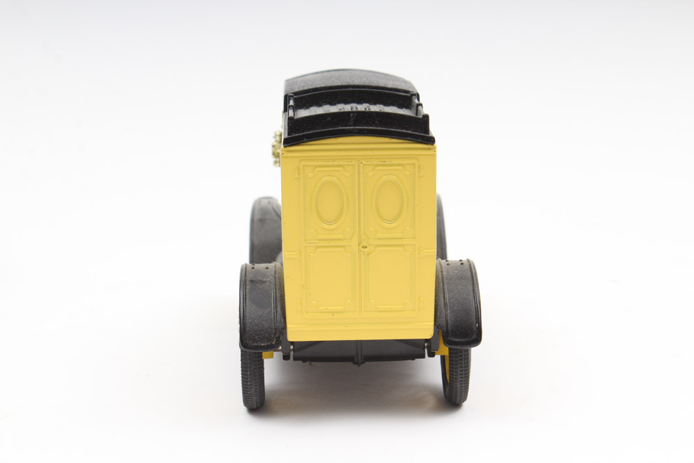 ERTL Diecast Collectible Vehicles