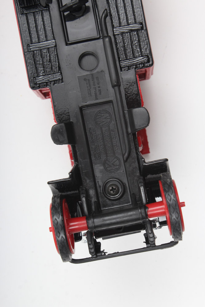 ERTL Diecast Collectible Vehicles