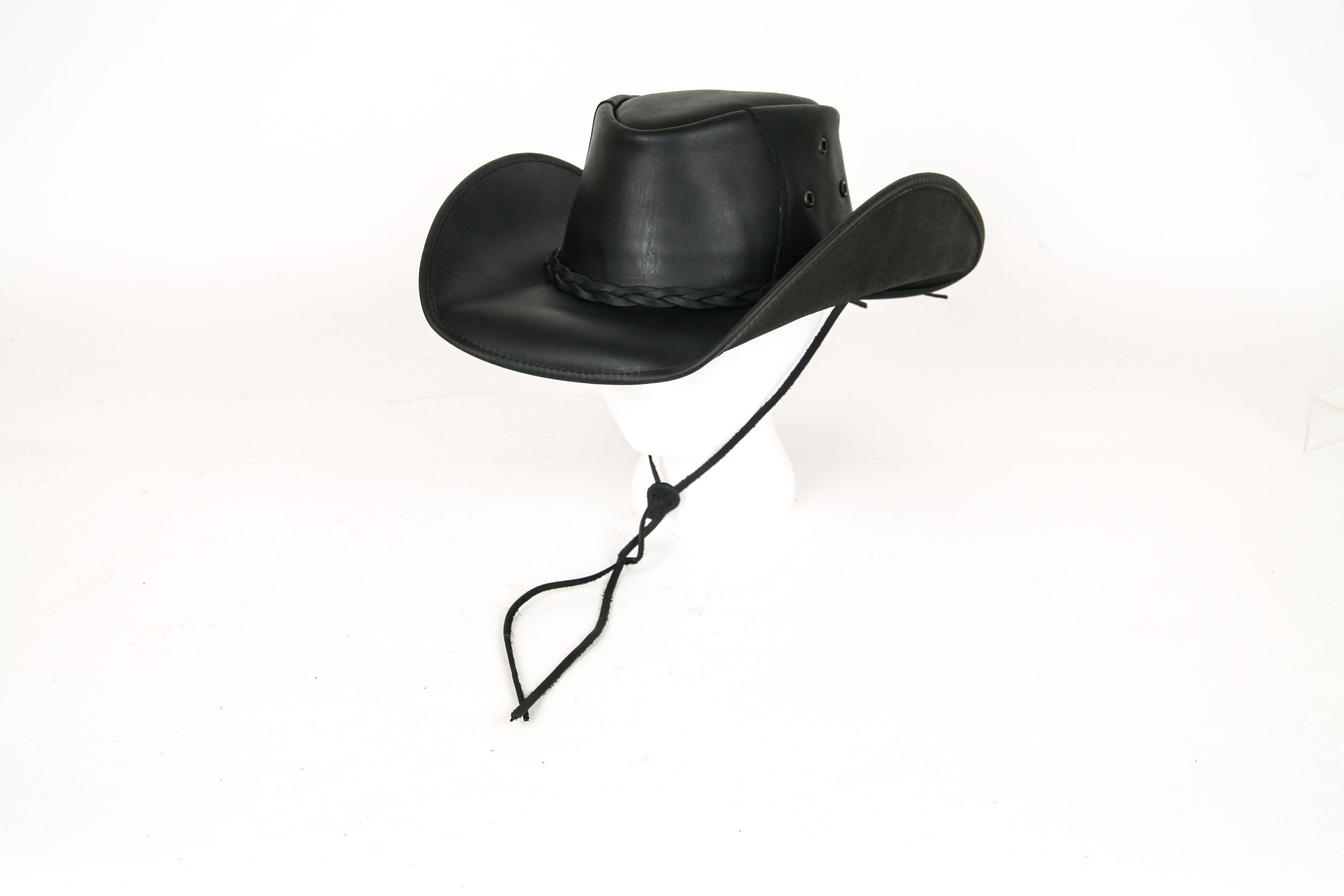 Cavender's Leather Cowboy Hat With Augus Belt Buckles