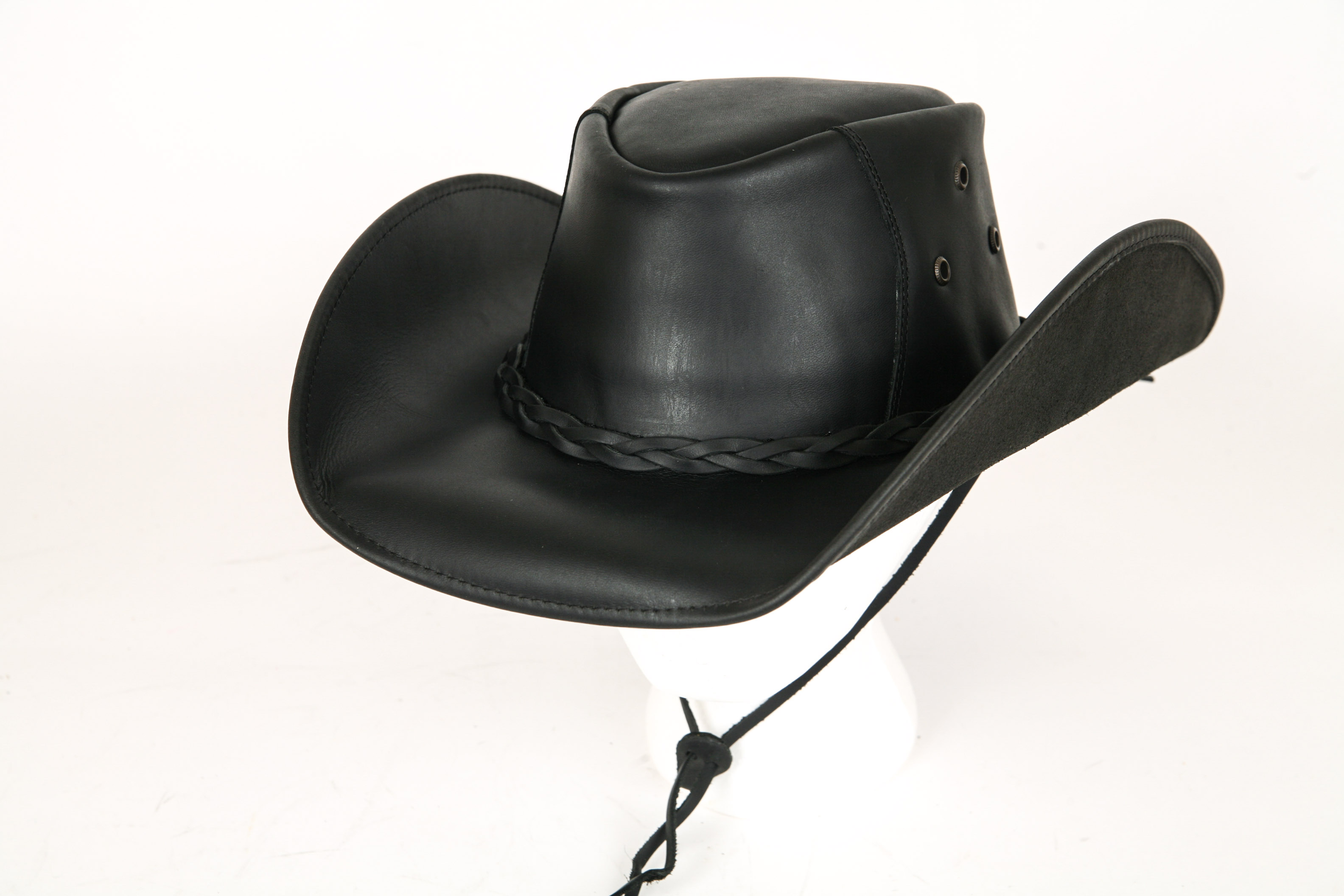 Cavender's Leather Cowboy Hat With Augus Belt Buckles