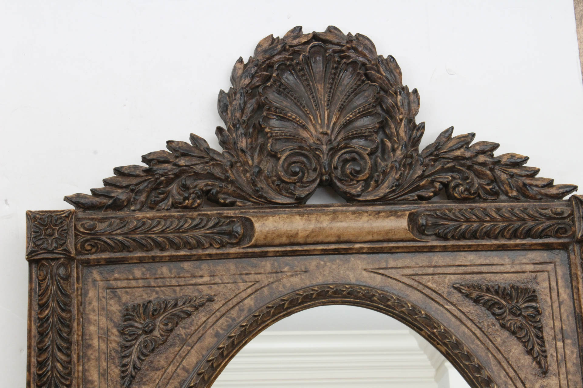 Classical Style Wall Mirror