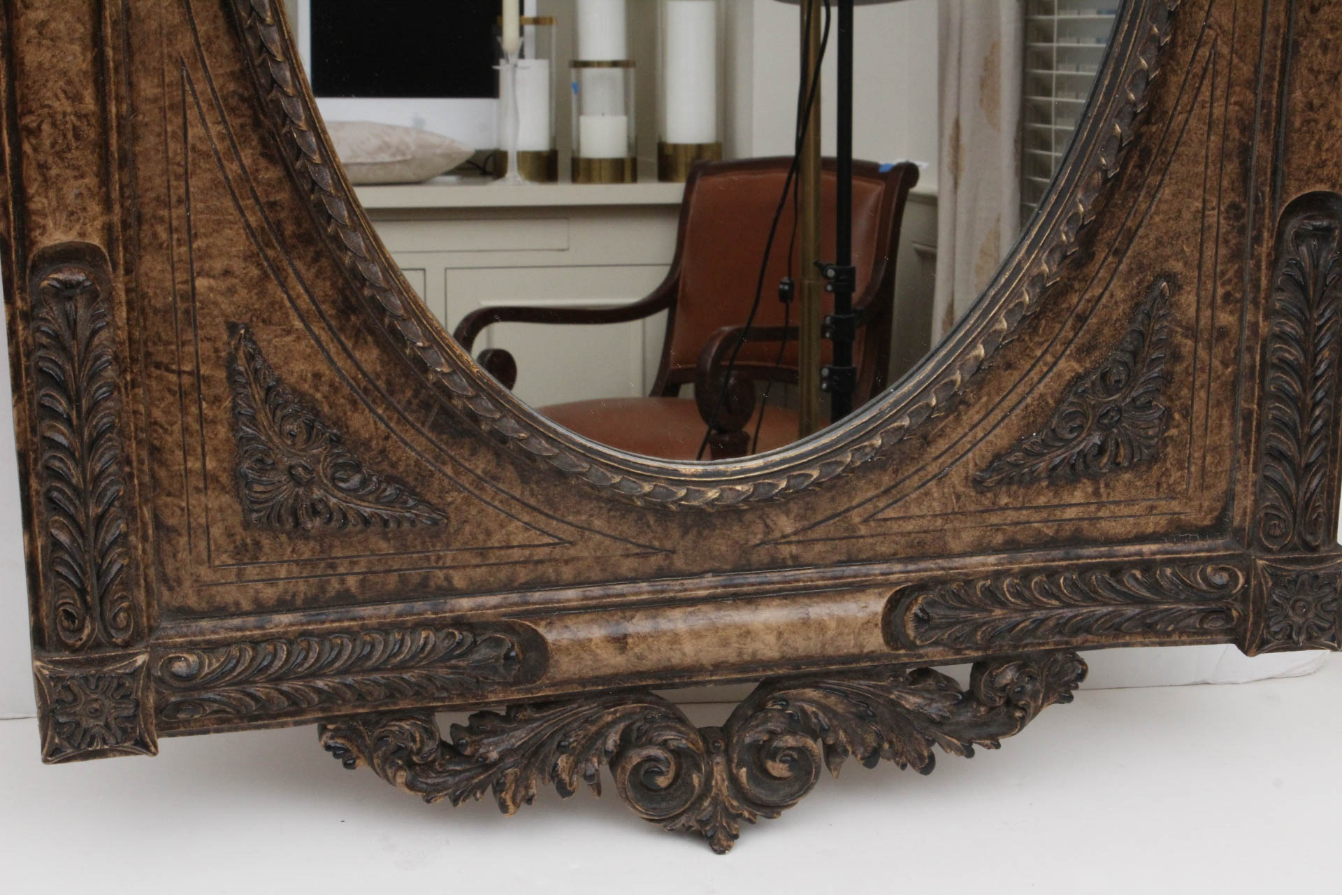 Classical Style Wall Mirror