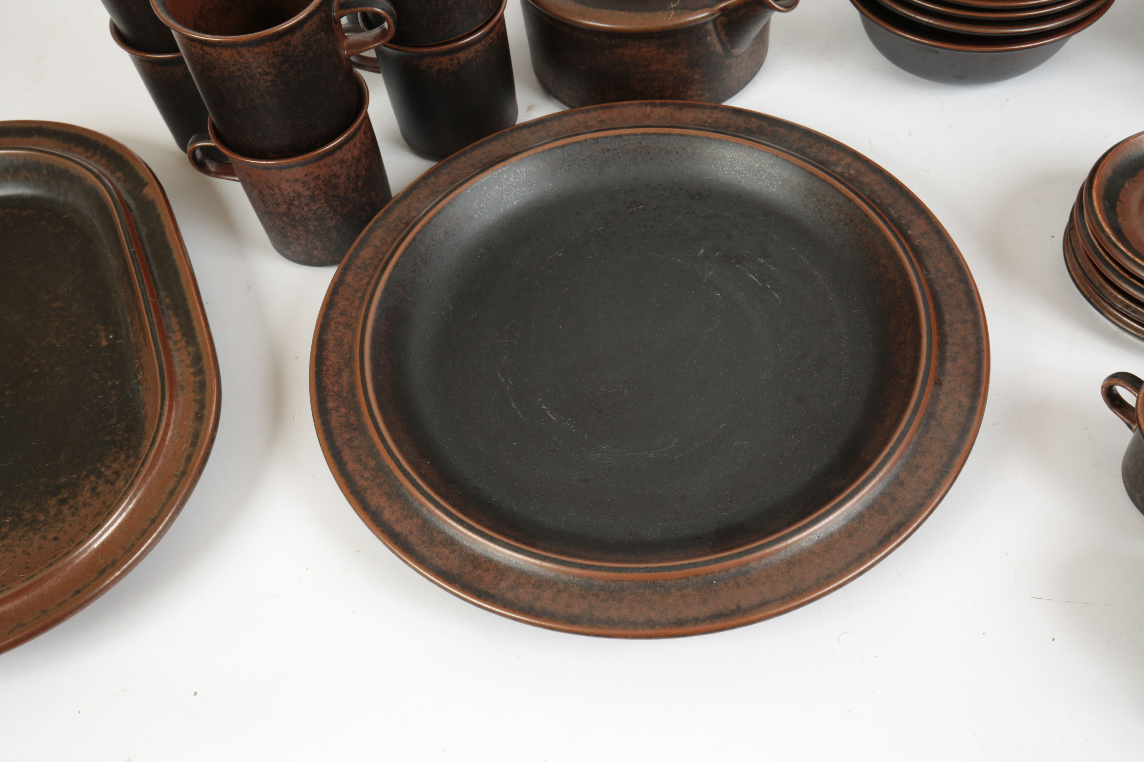 1960s Arabia Finish "Ruska" Stoneware