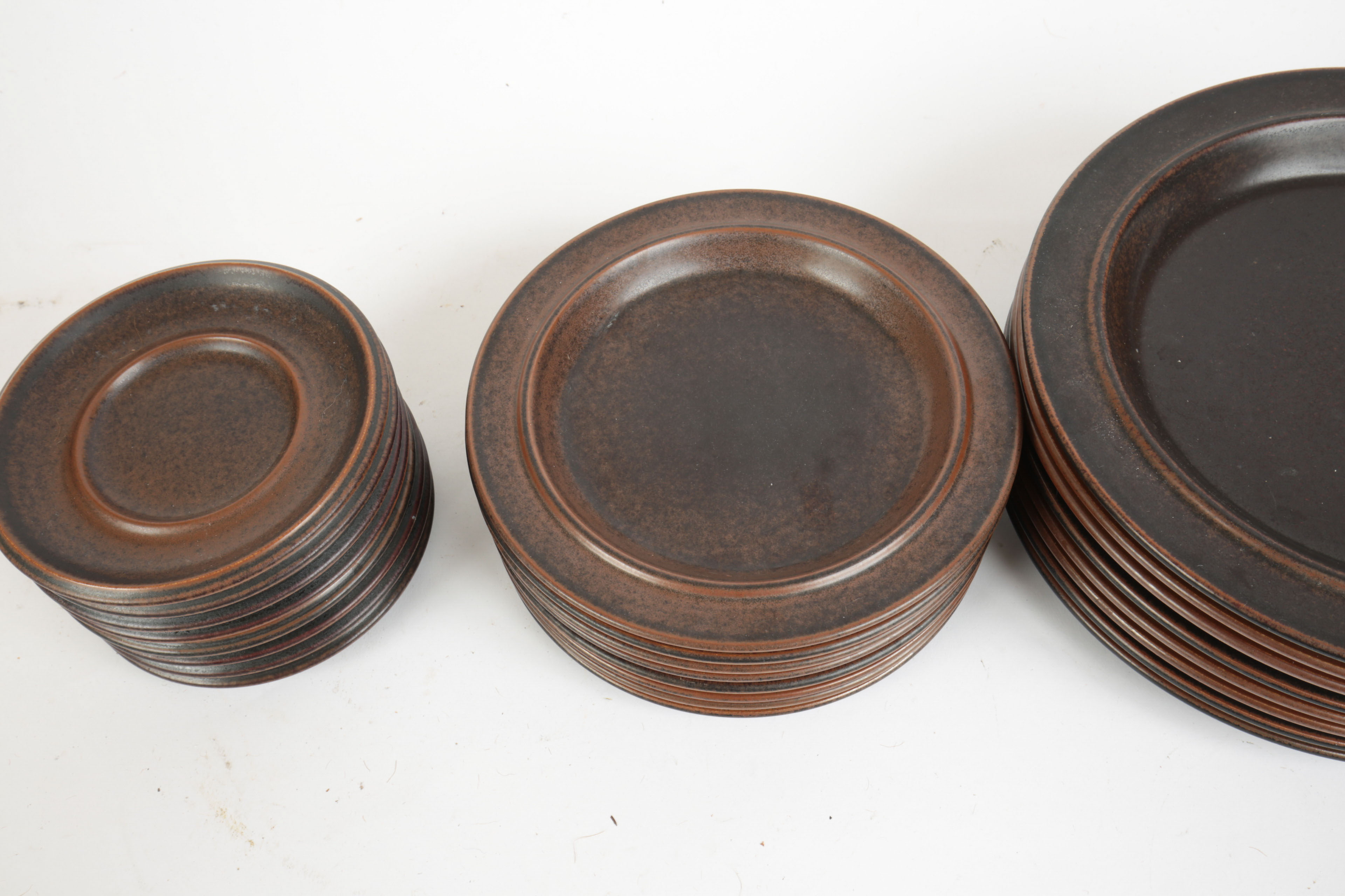 1960s Arabia Finish "Ruska" Stoneware