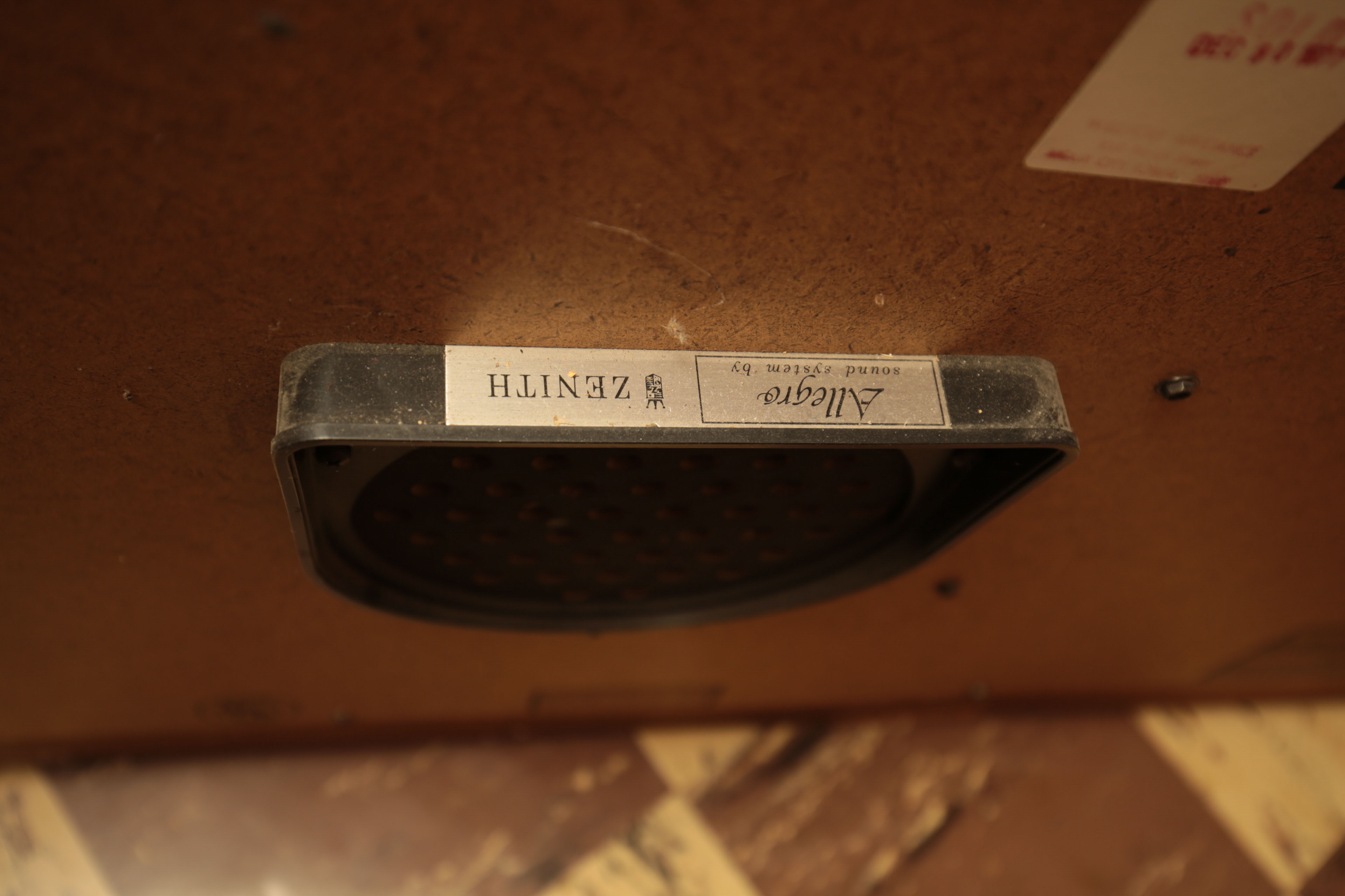 1970s Zenith Allegro Solid State Console Stereo