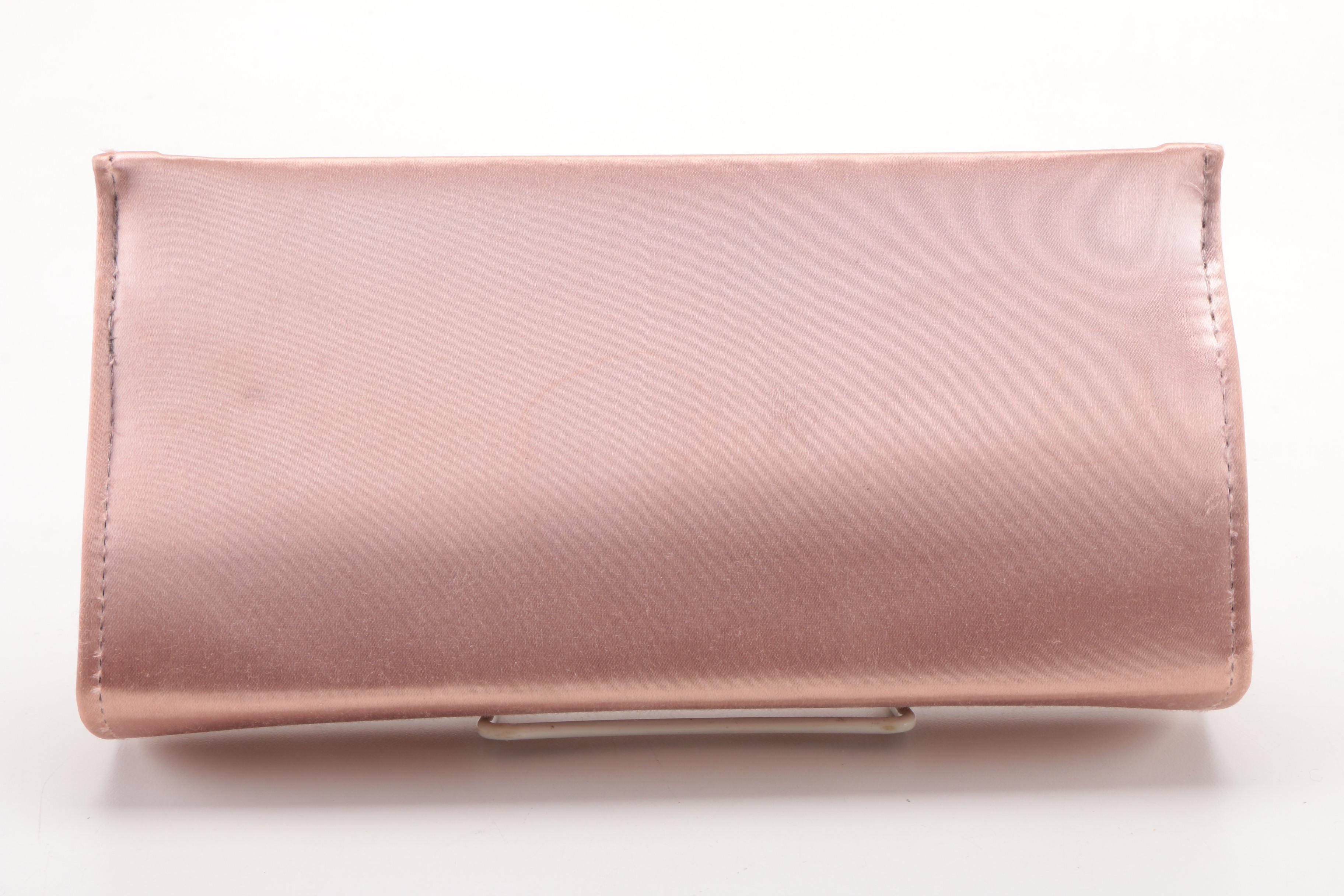 Embellished and Occasion Clutches