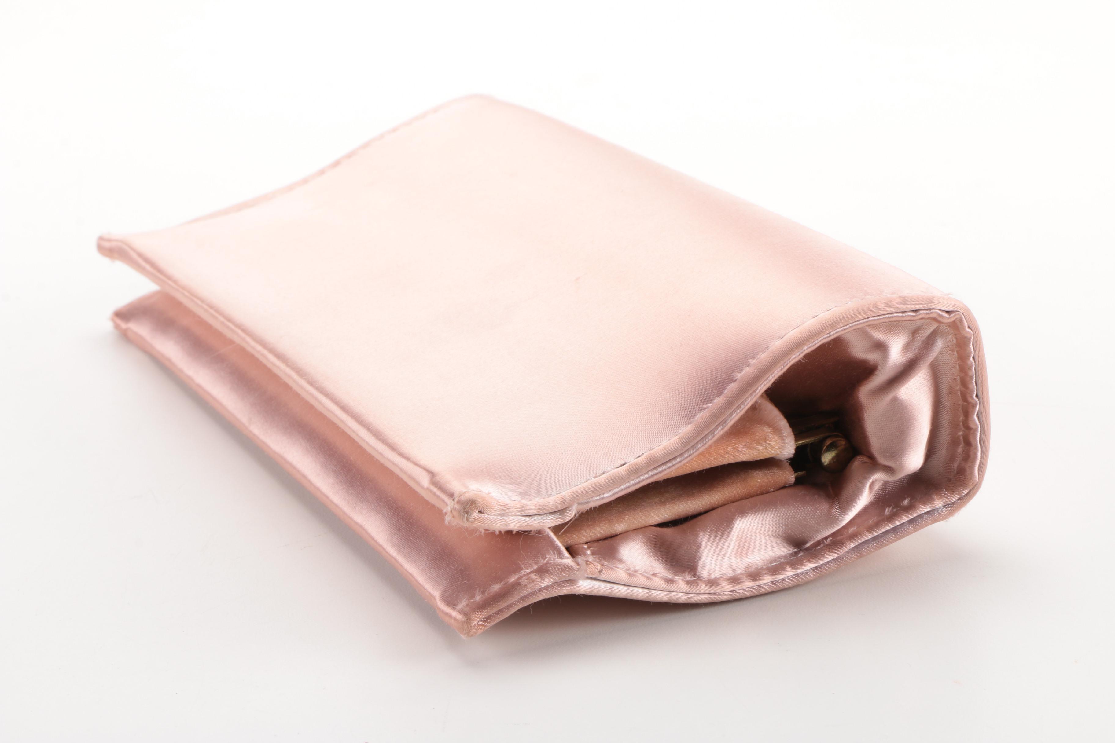 Embellished and Occasion Clutches