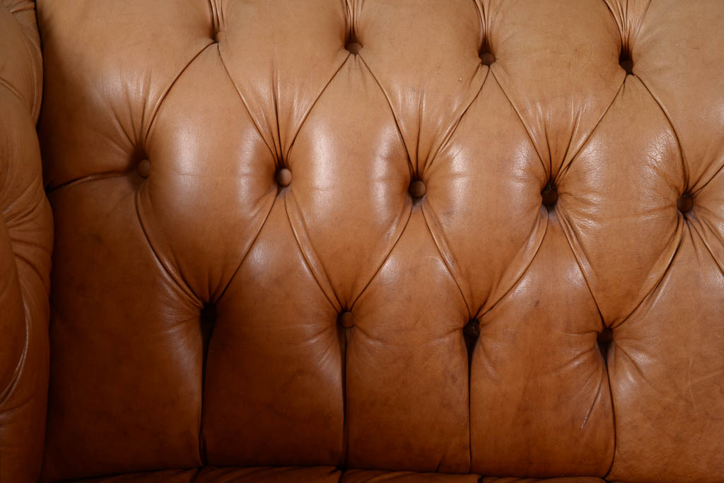 Pale Saddle Tufted Leather Loveseat