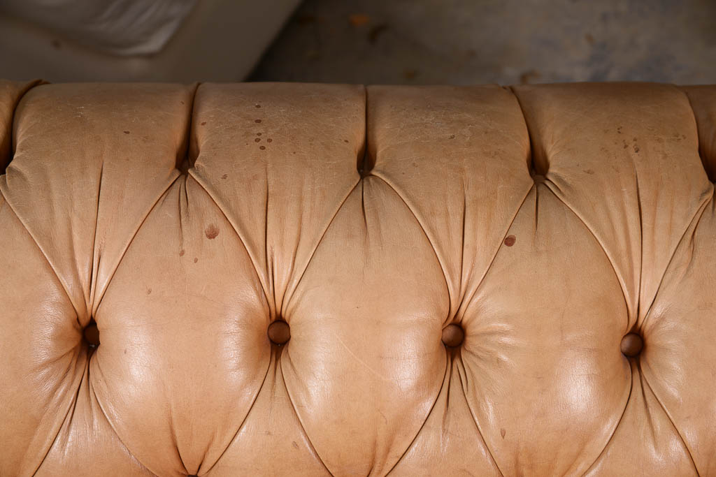 Pale Saddle Tufted Leather Loveseat