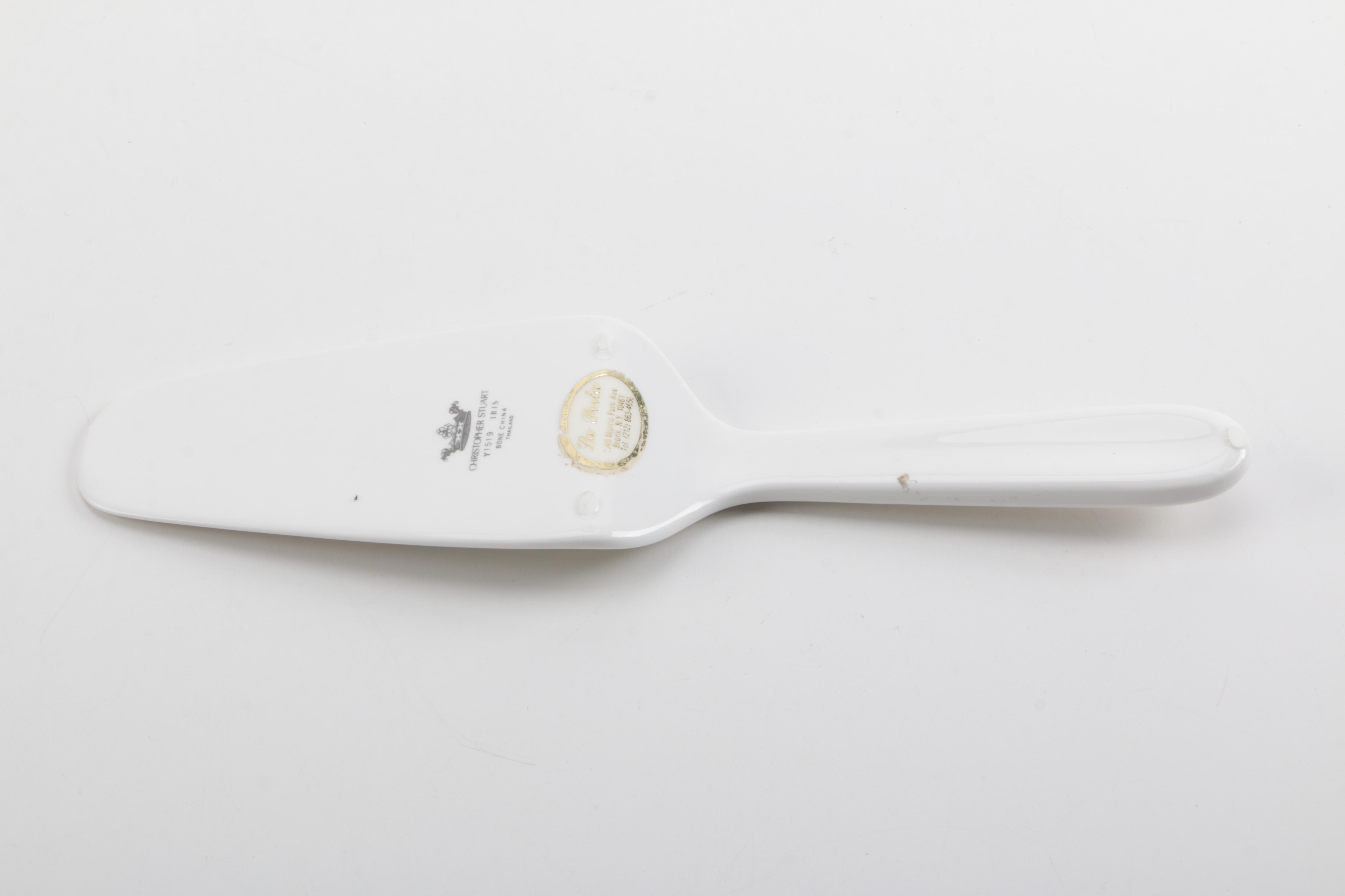 Royal Crown Derby Pie Server With Additional Serveware