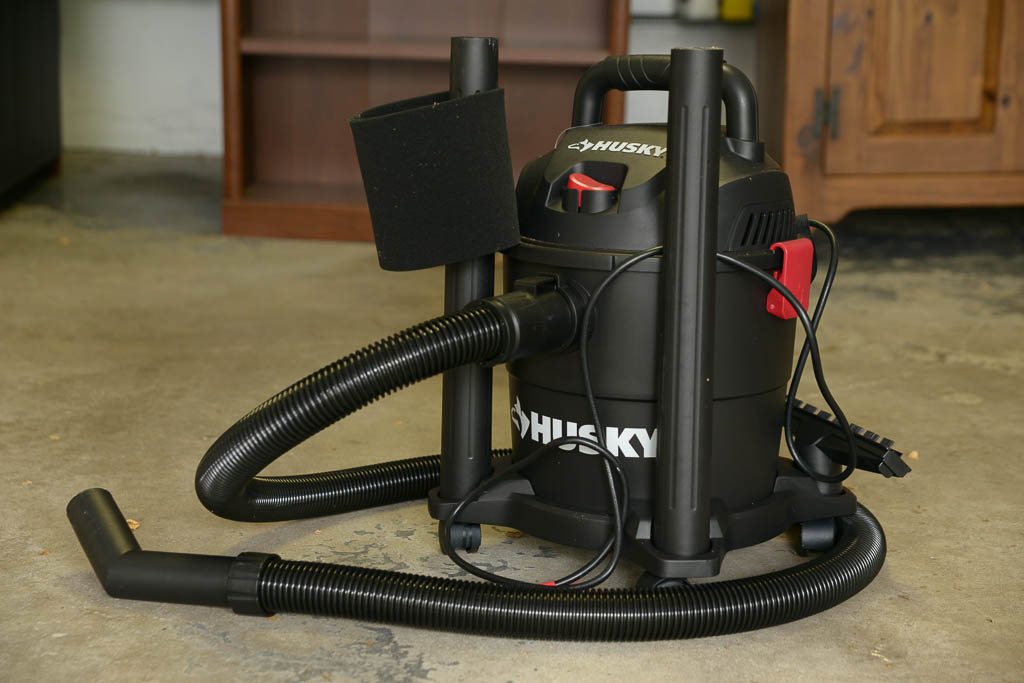 Husky Four Gallon Wet/Dry Vac