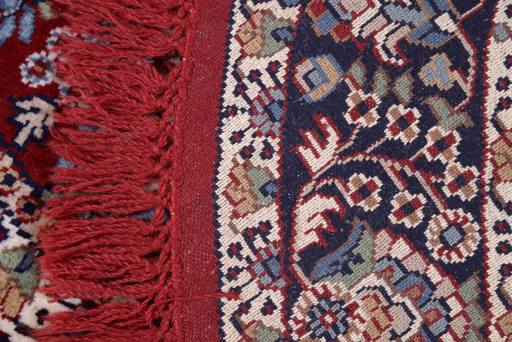 Hand-Knotted Chinese Round Wool Accent Rug