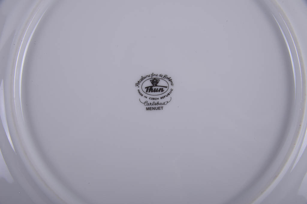 Thun Czech Republic Fine Porcelain "Menuet" Tableware Collection