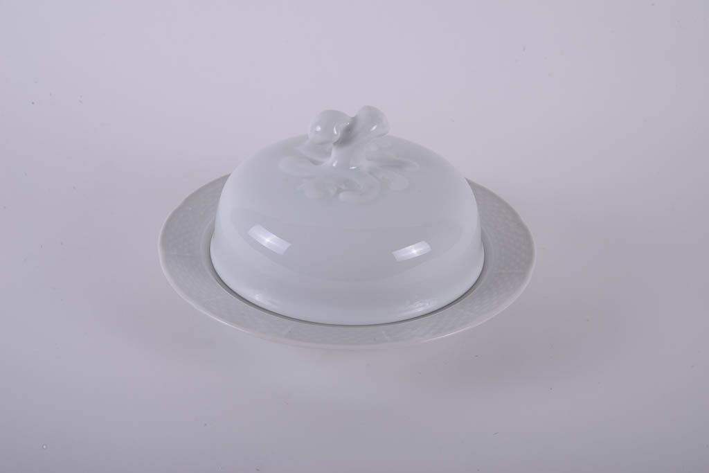 Thun Czech Republic Fine Porcelain "Menuet" Tableware Collection