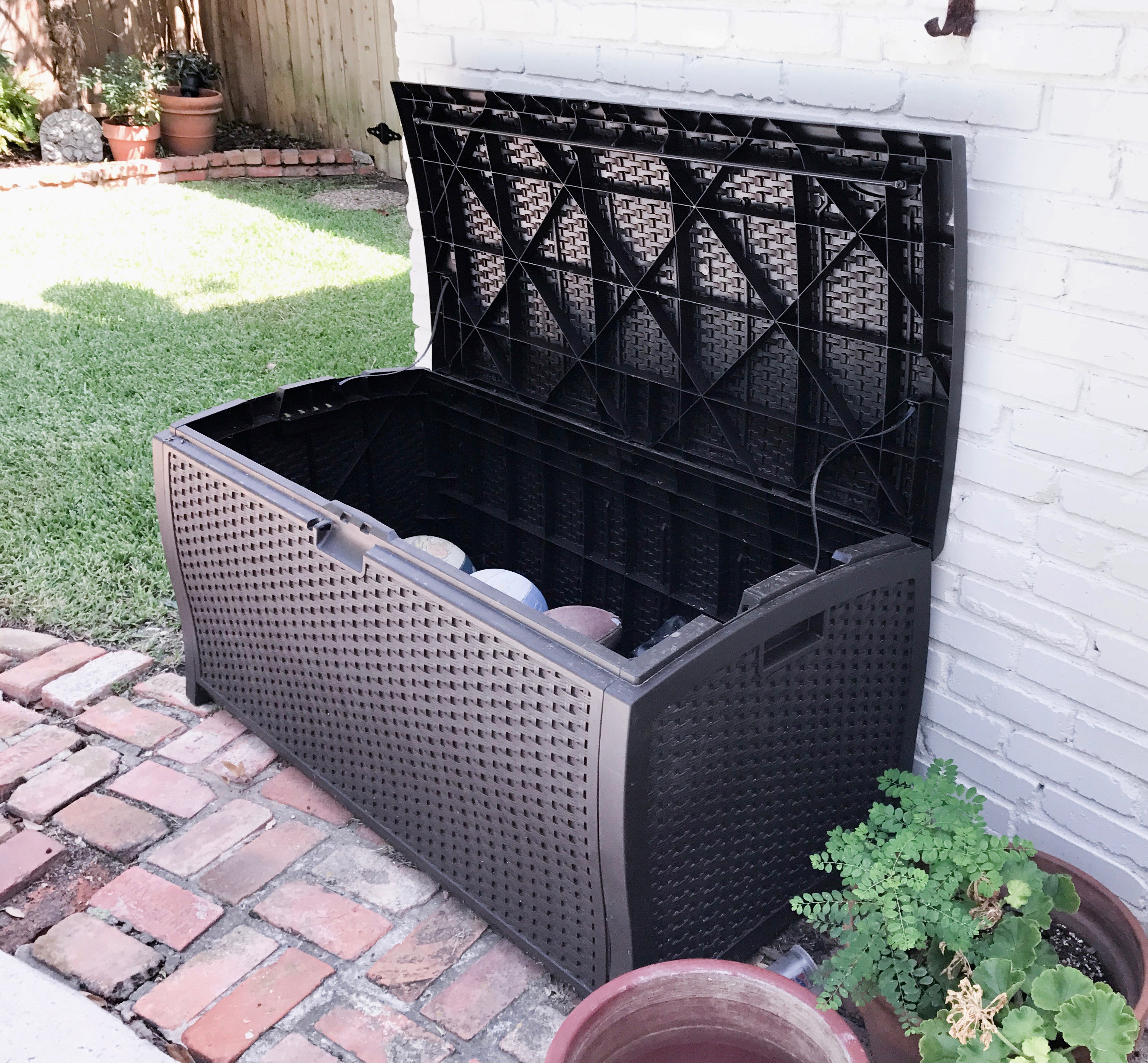 Suncast Outdoor Storage Chest