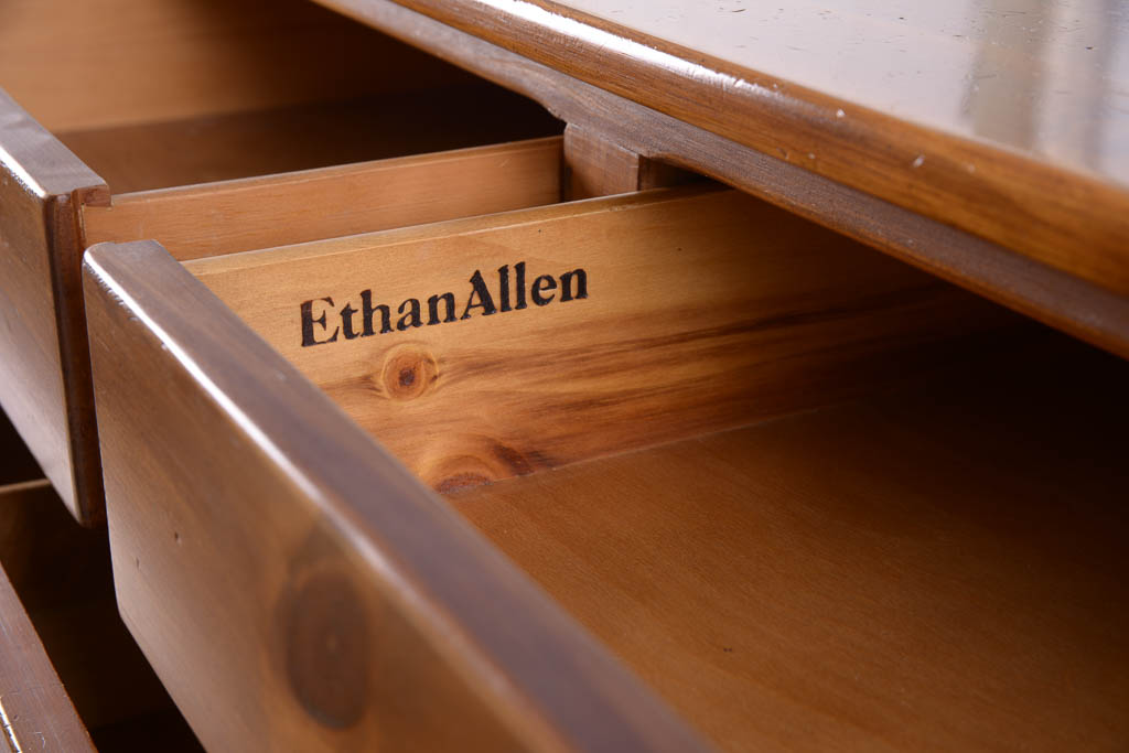 Ethan Allen Pine Dresser
