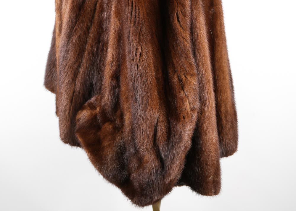Sable Capelet