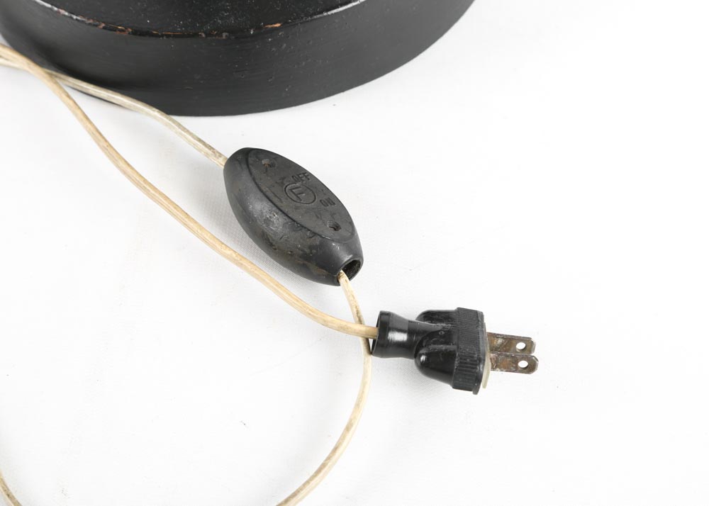 Art Nouveau Tiffany Style Leaded Glass Lamp