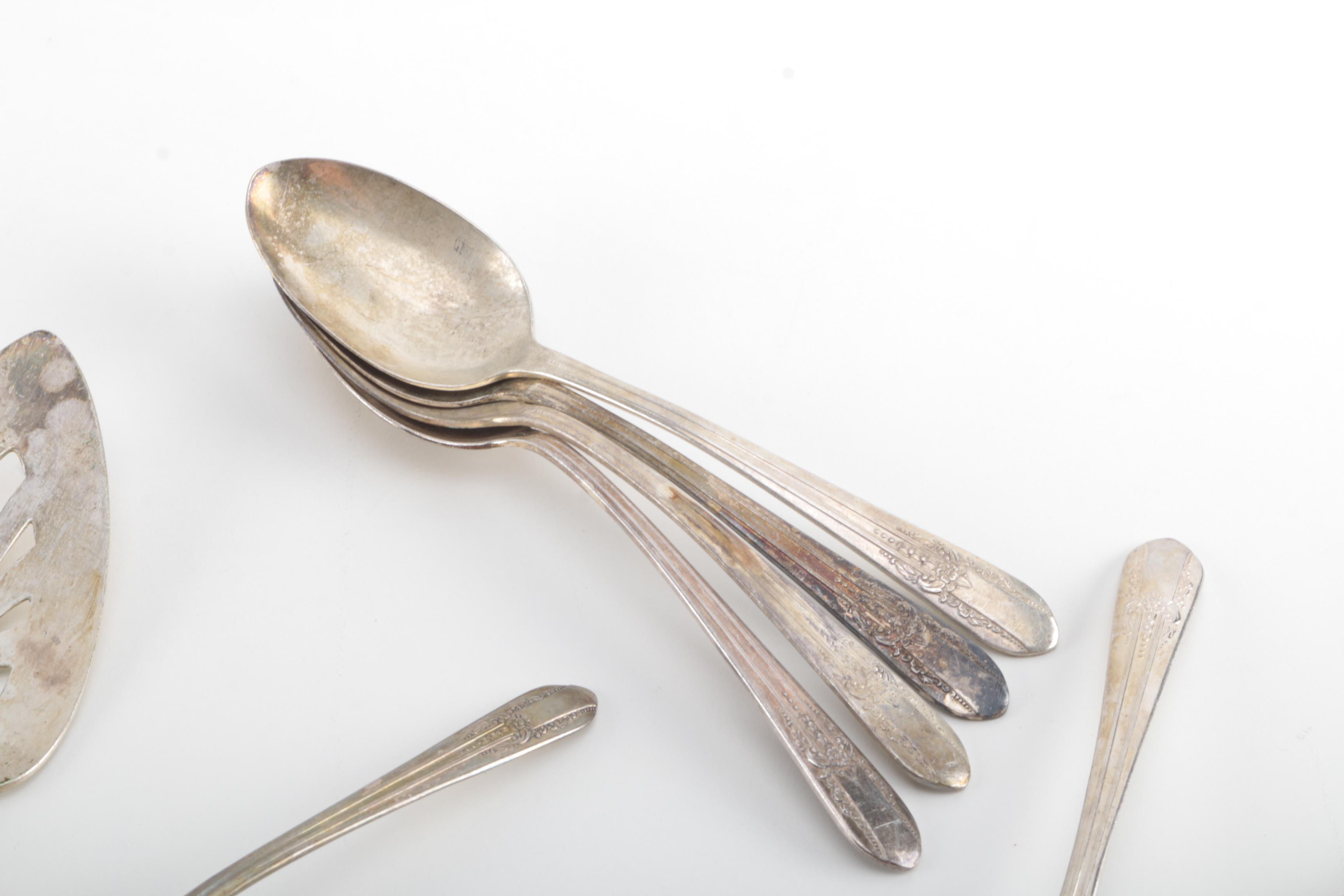 Wm Rogers Mfg Co. "Reflection" Silver Plate Flatware