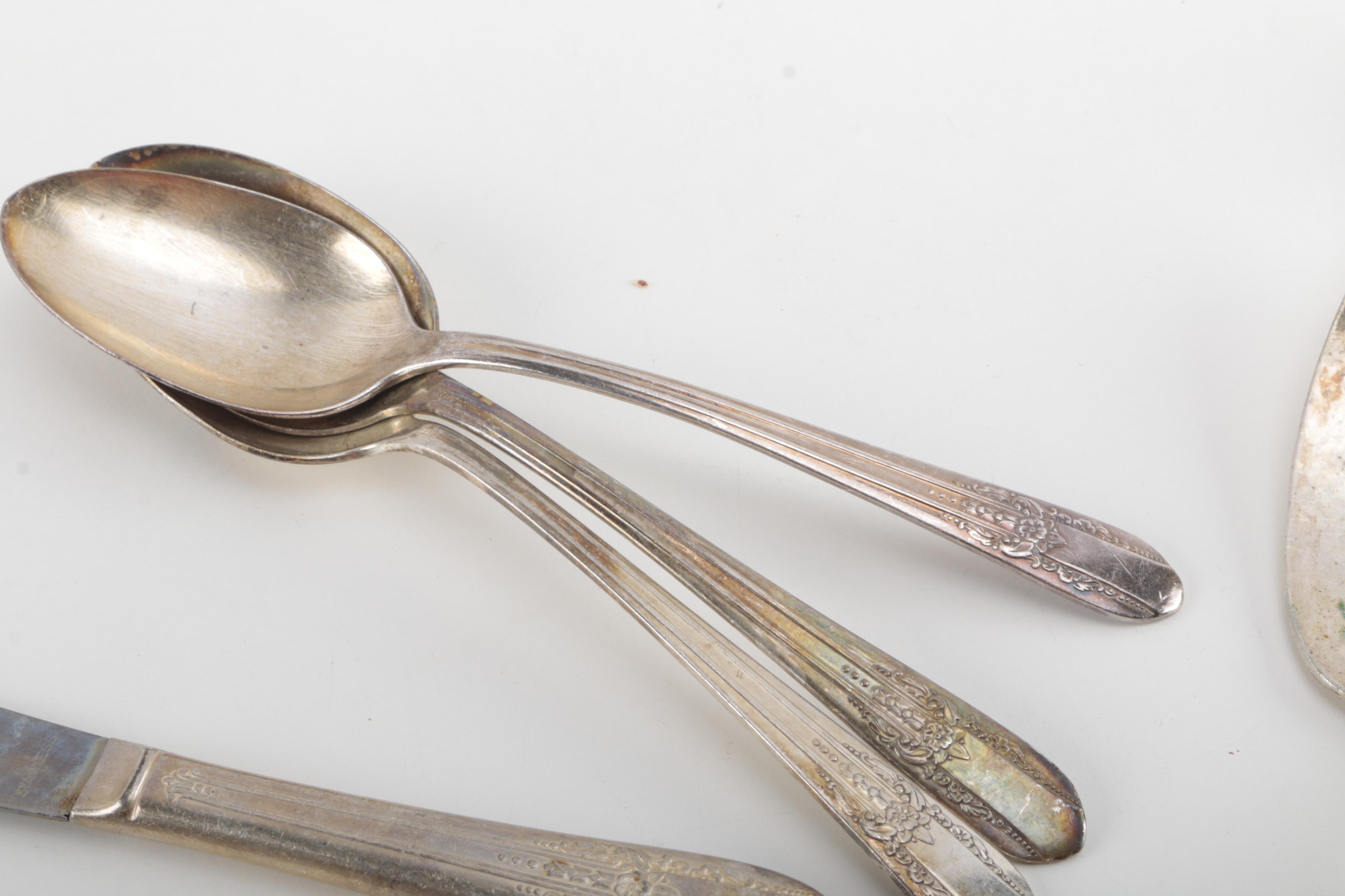 Wm Rogers Mfg Co. "Reflection" Silver Plate Flatware