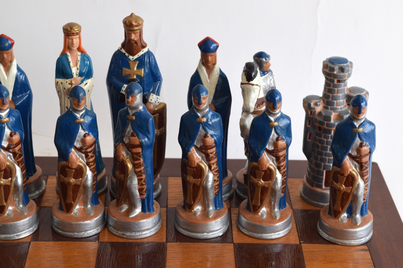 Alberta's Molds 1973 Ceramic Chess Set and Wood Board