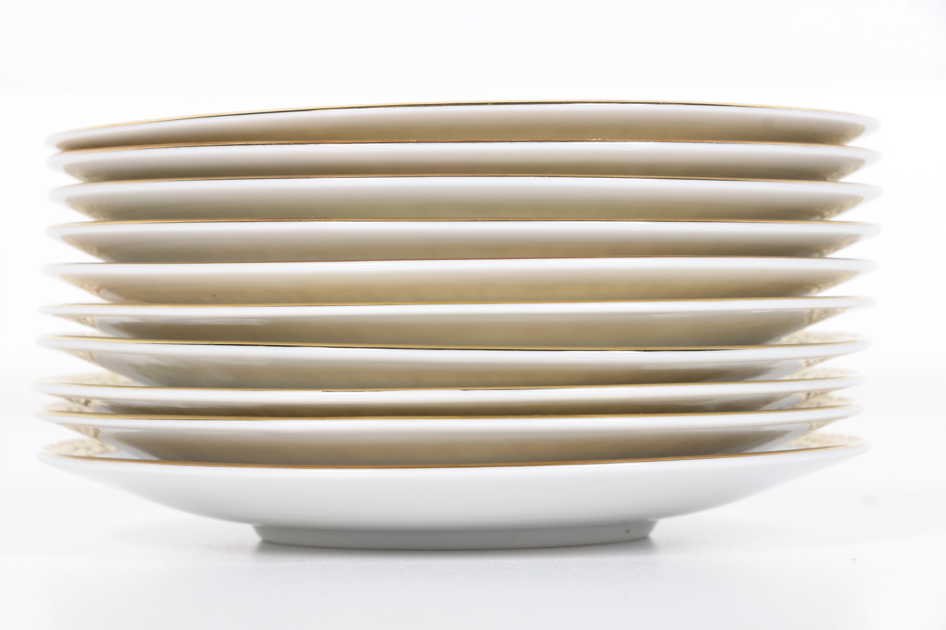 Royal Gallery China Set Featuring "Gold Buffet" Pattern