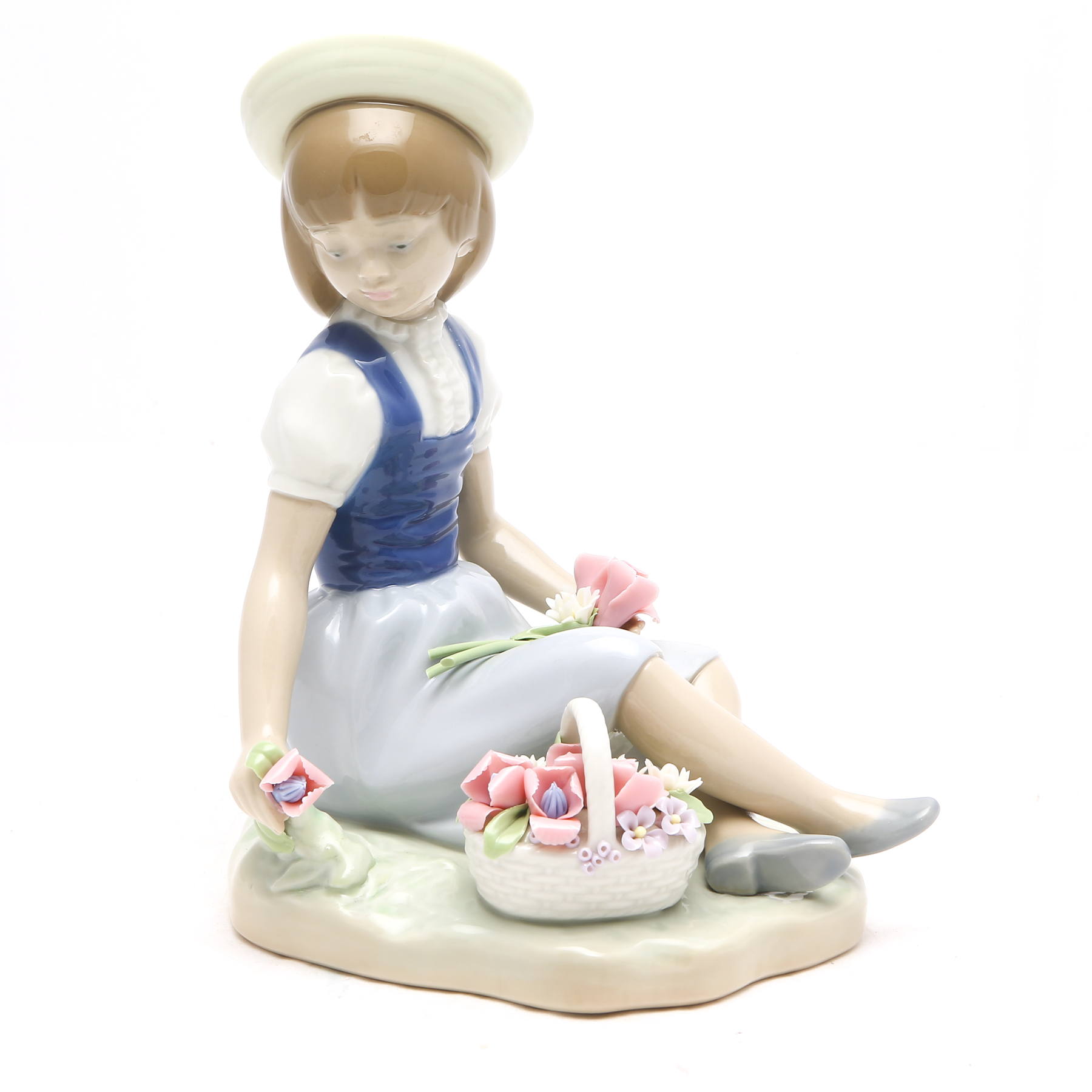 Lladró Figurine "With Wild Flowers" #1287