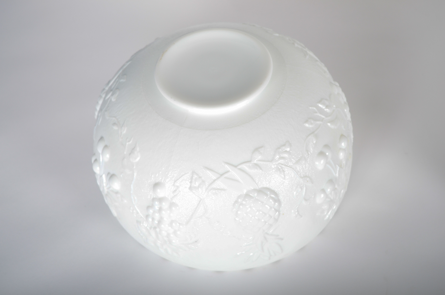 Vintage Milk Glass Serveware Including Westmoreland Glass