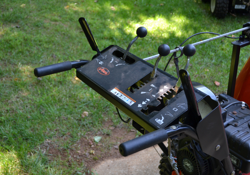 Ariens 926LE Snow Blower