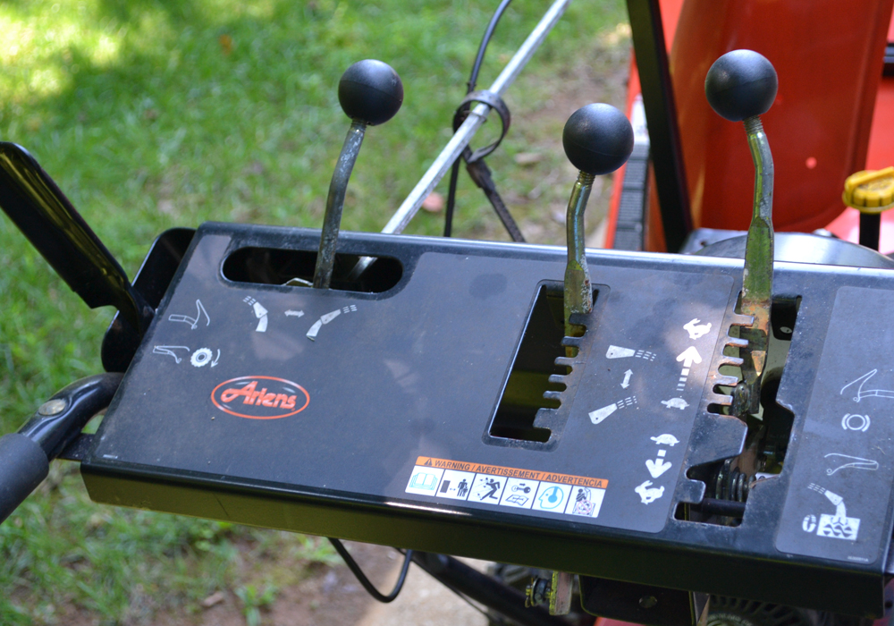 Ariens 926LE Snow Blower