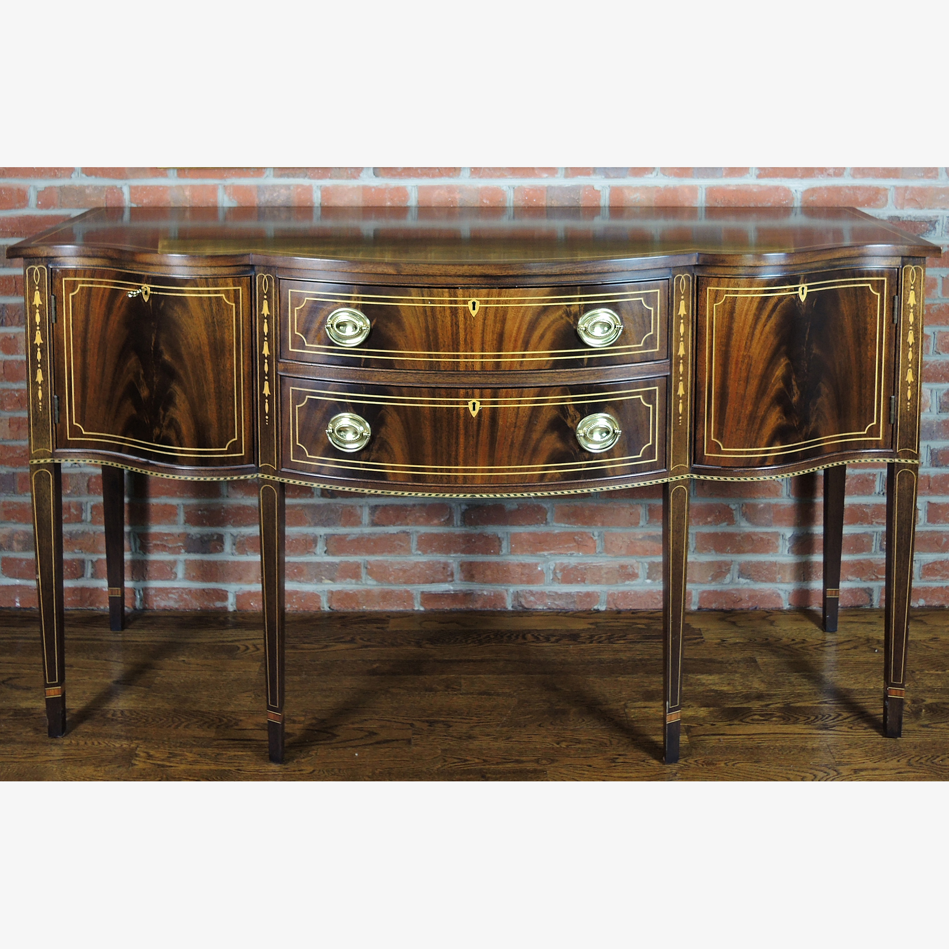 Stickley Hepplewhite Style Mahogany Sideboard