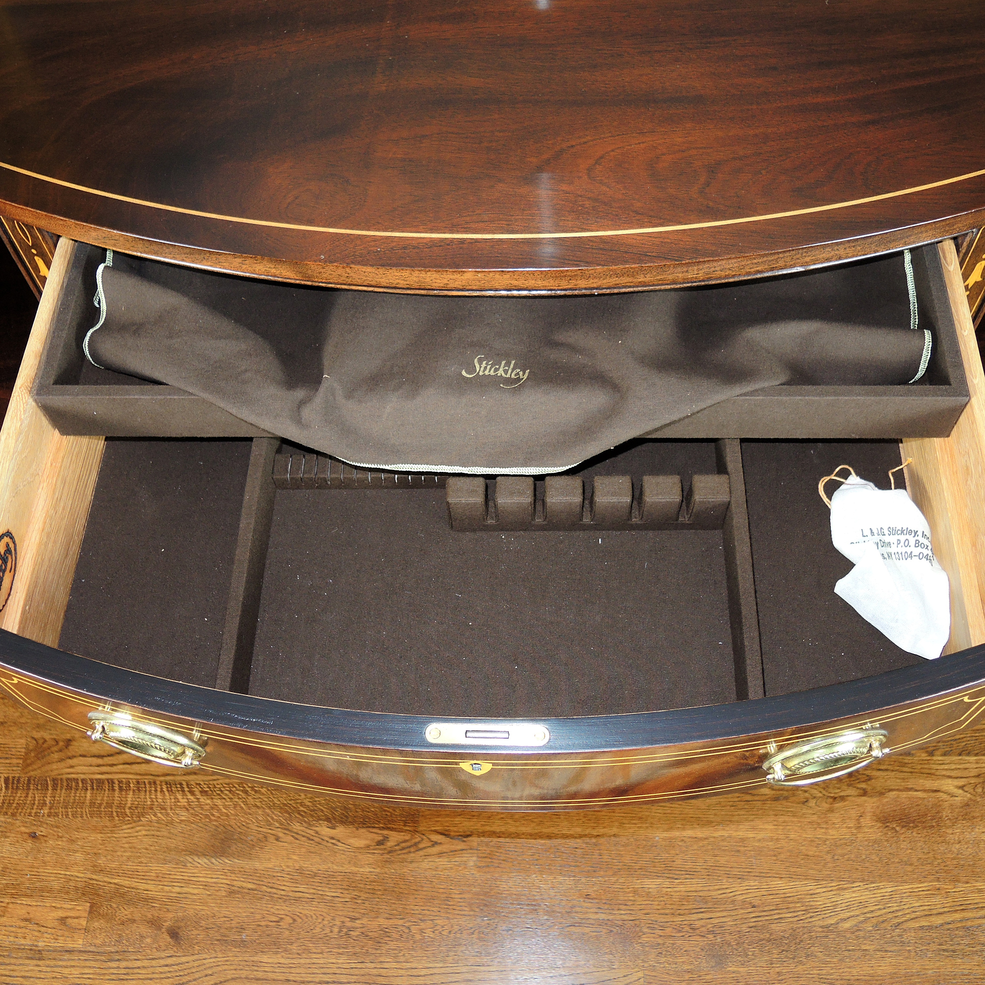 Stickley Hepplewhite Style Mahogany Sideboard