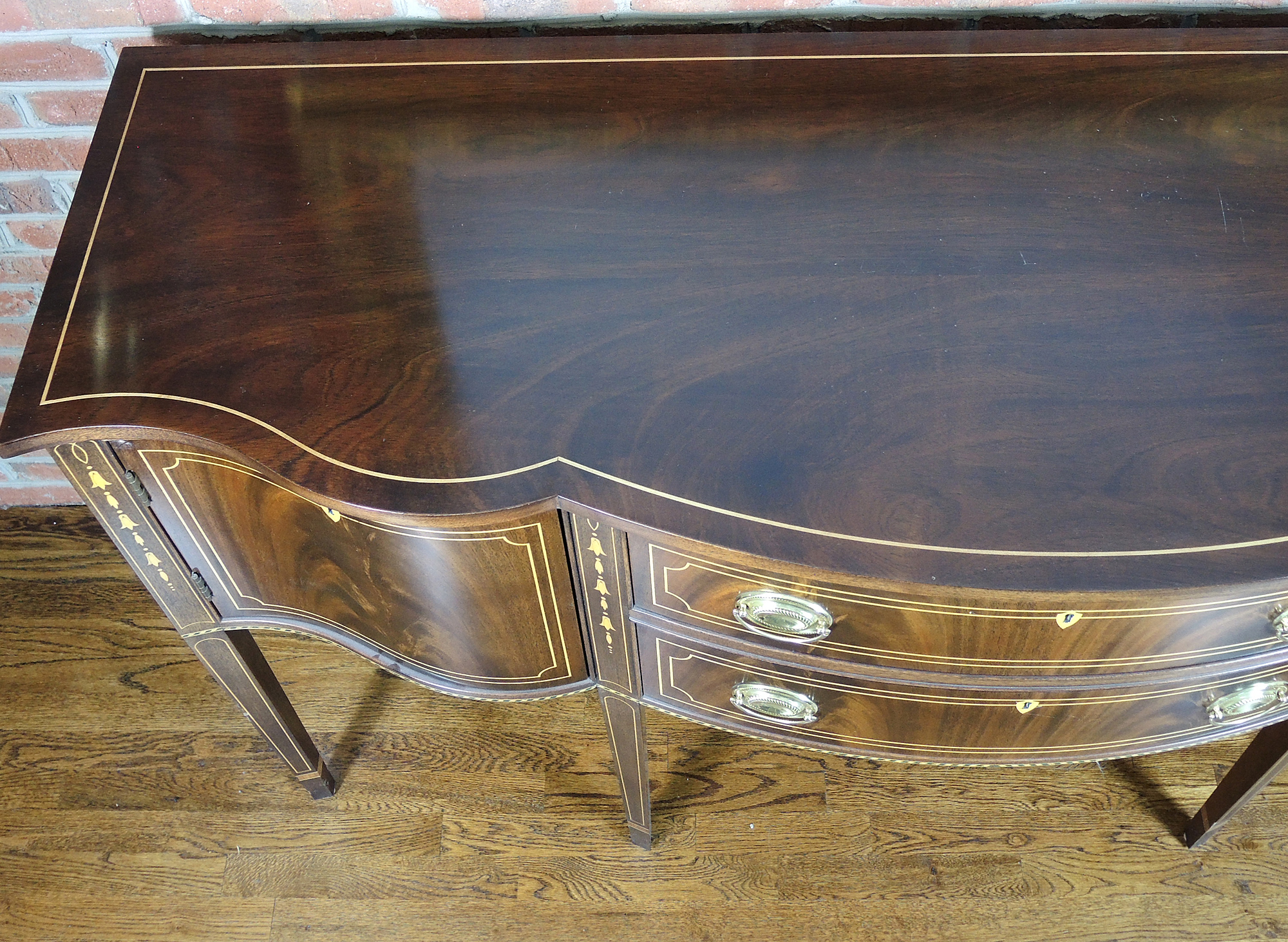 Stickley Hepplewhite Style Mahogany Sideboard