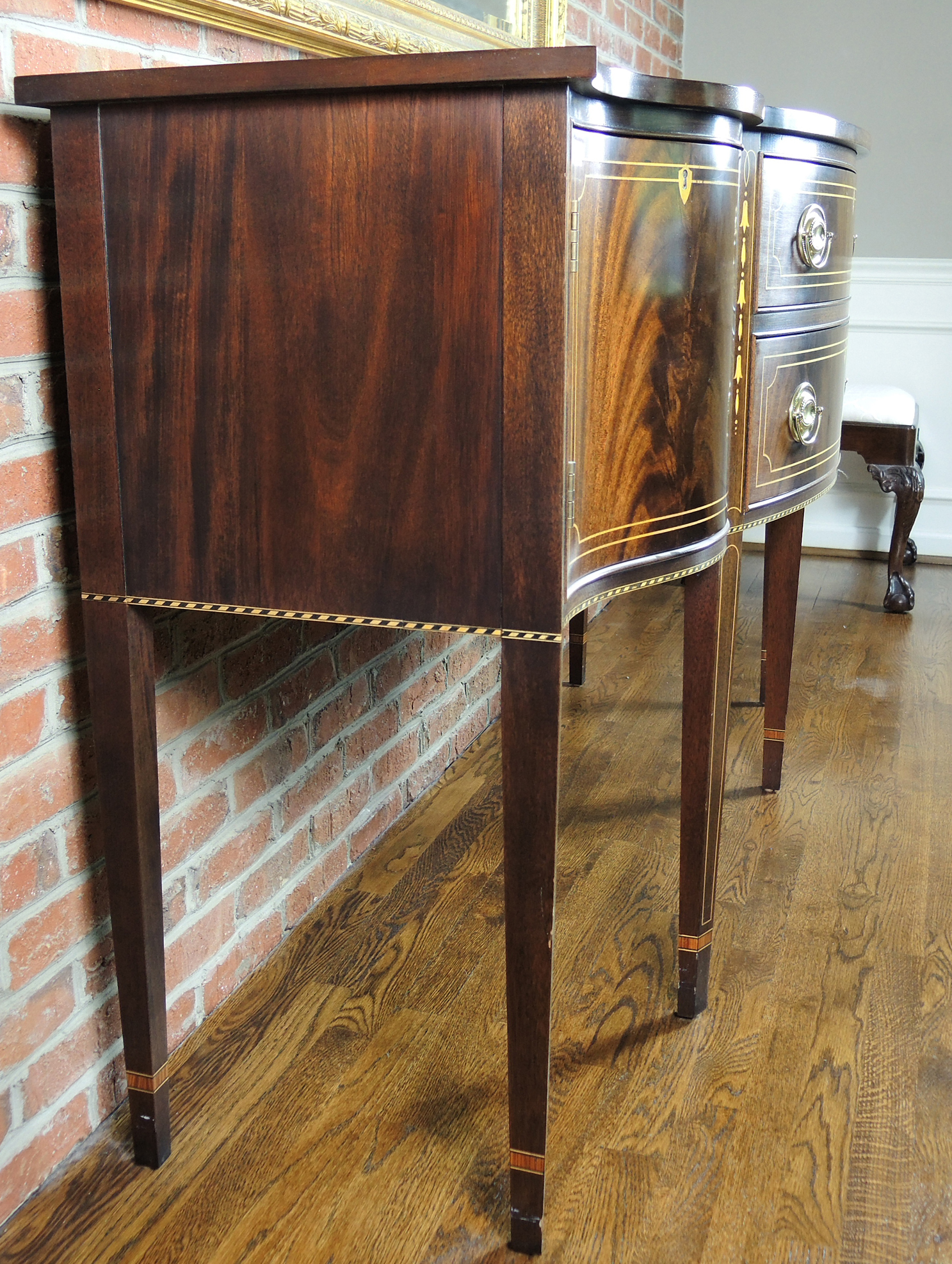 Stickley Hepplewhite Style Mahogany Sideboard